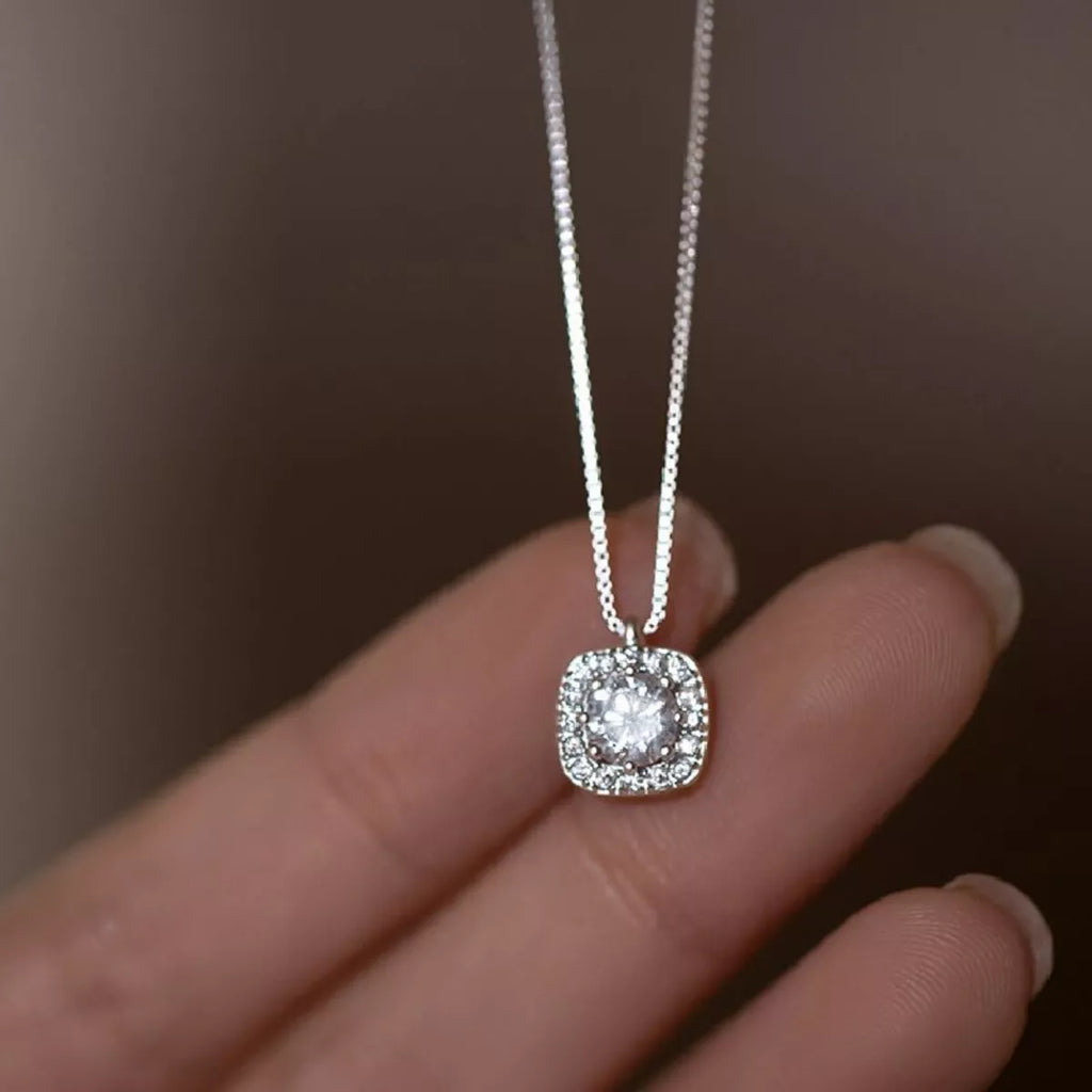 925 Sterling Silver Zircon Pendant Necklace