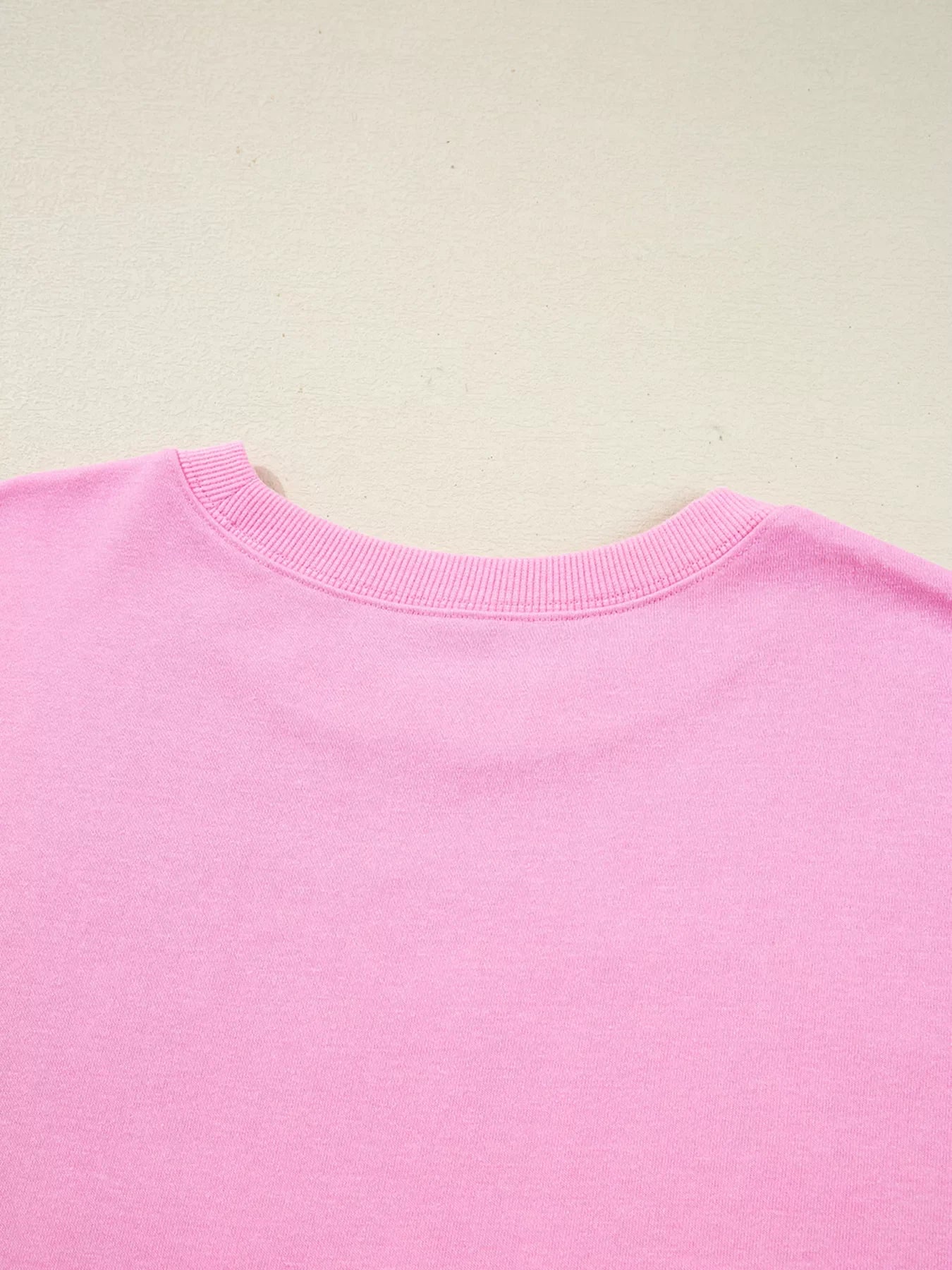 Sequin XOXO Letter Graphic Exposed Seam Baggy Sweatshirt