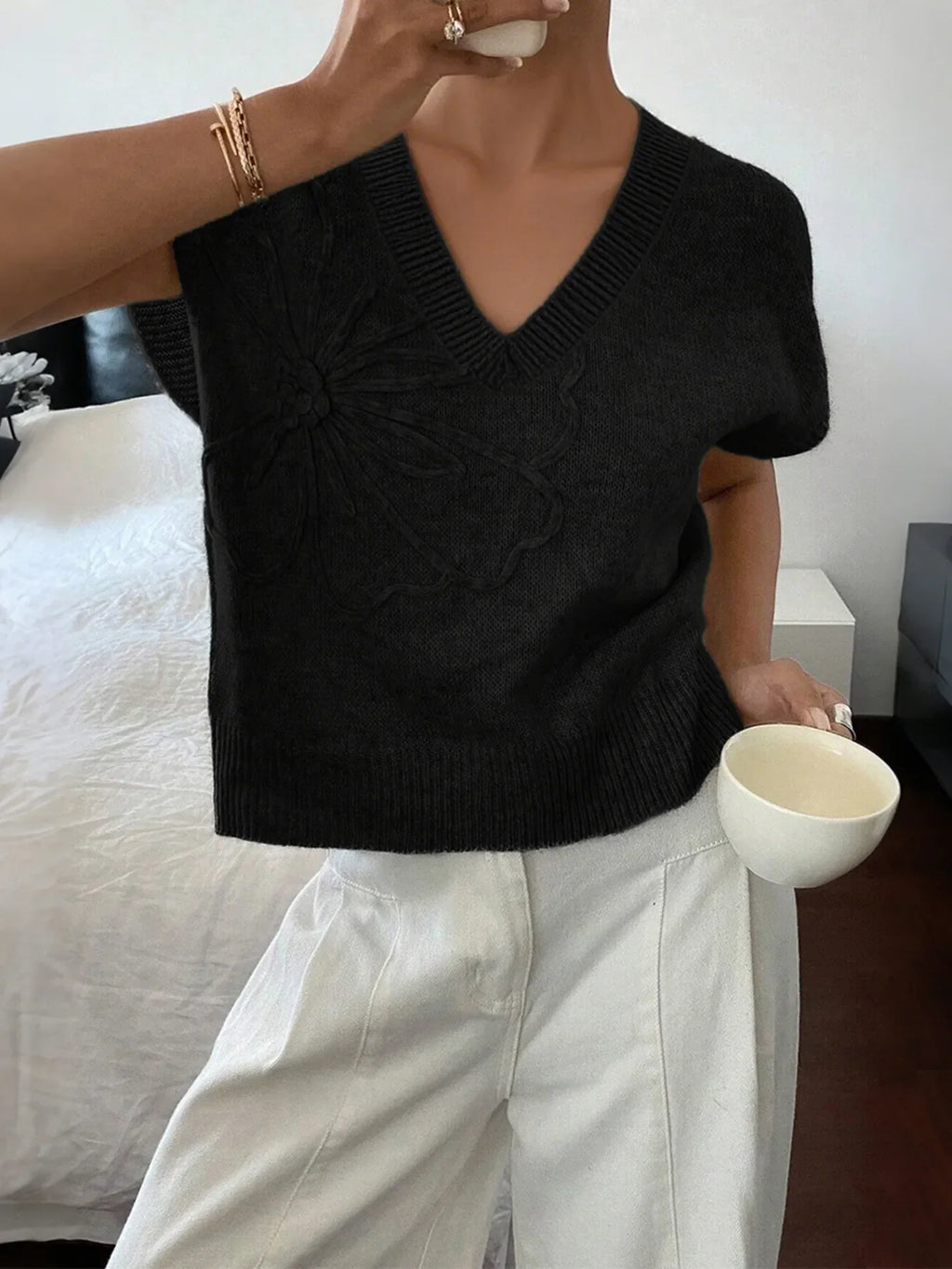 Ribbed Hem V-Neck Short Sleeve Sweater