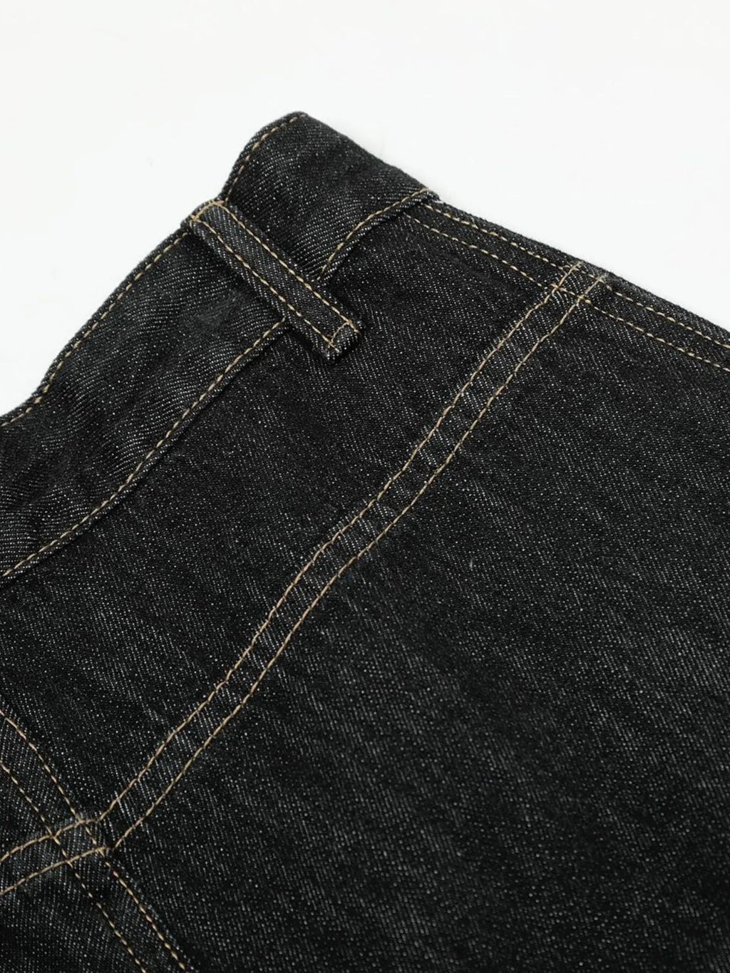 Men's Washed Curved Jeans with Contrast Stitching
