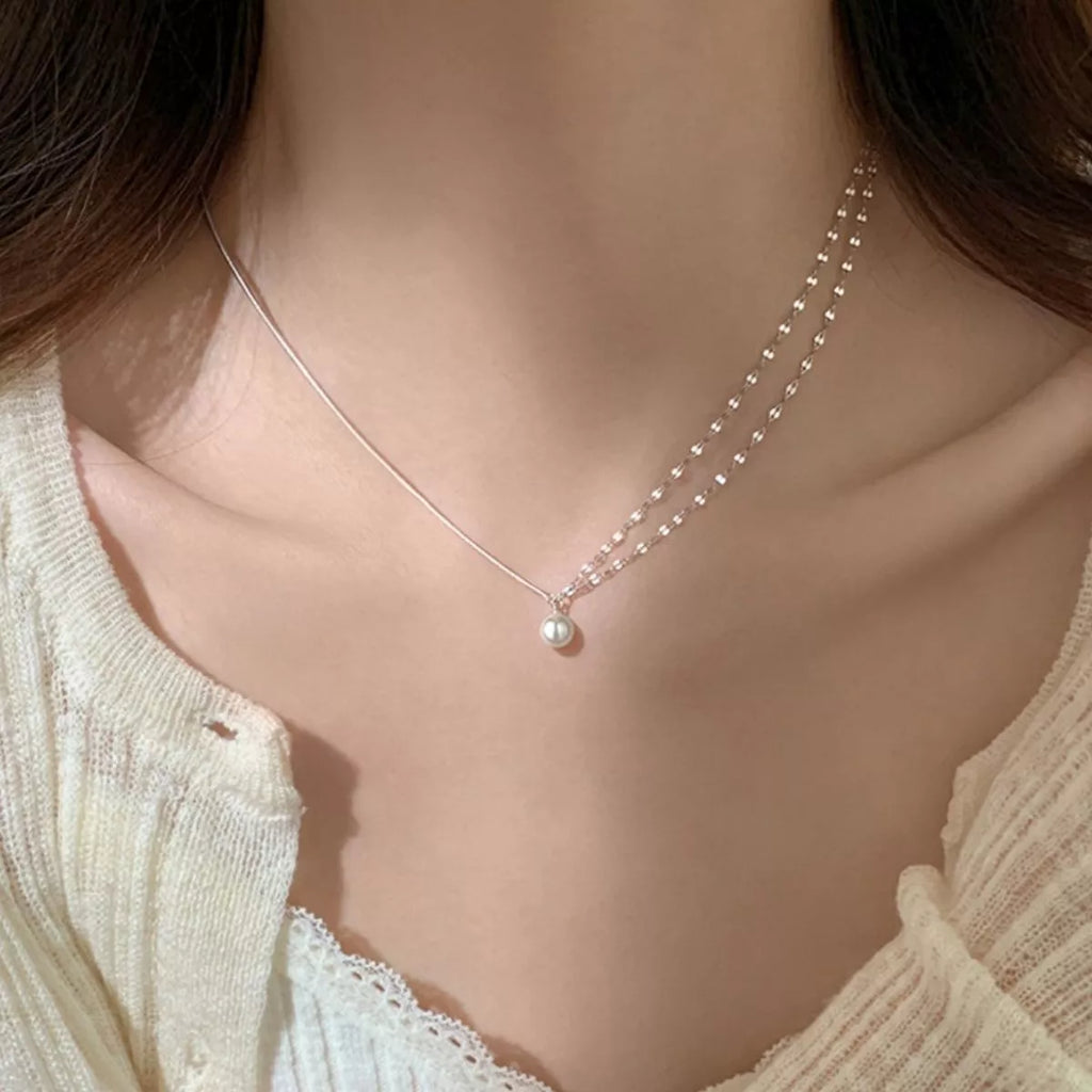 Pearl Pendant Layered Necklace