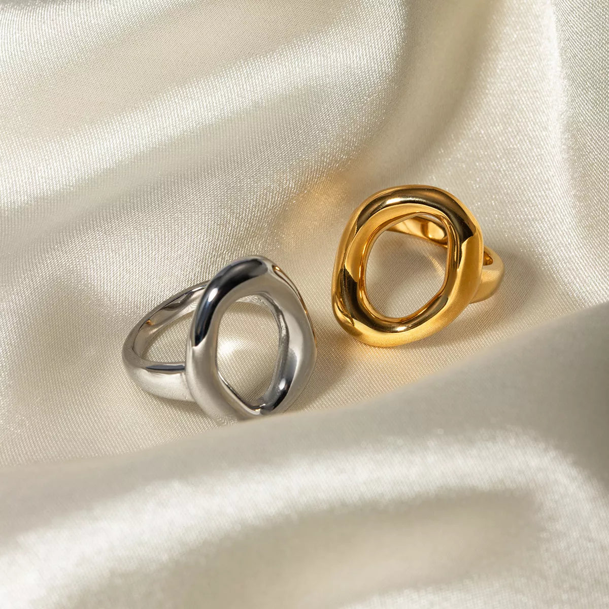 Modern Hollow Oval Ring