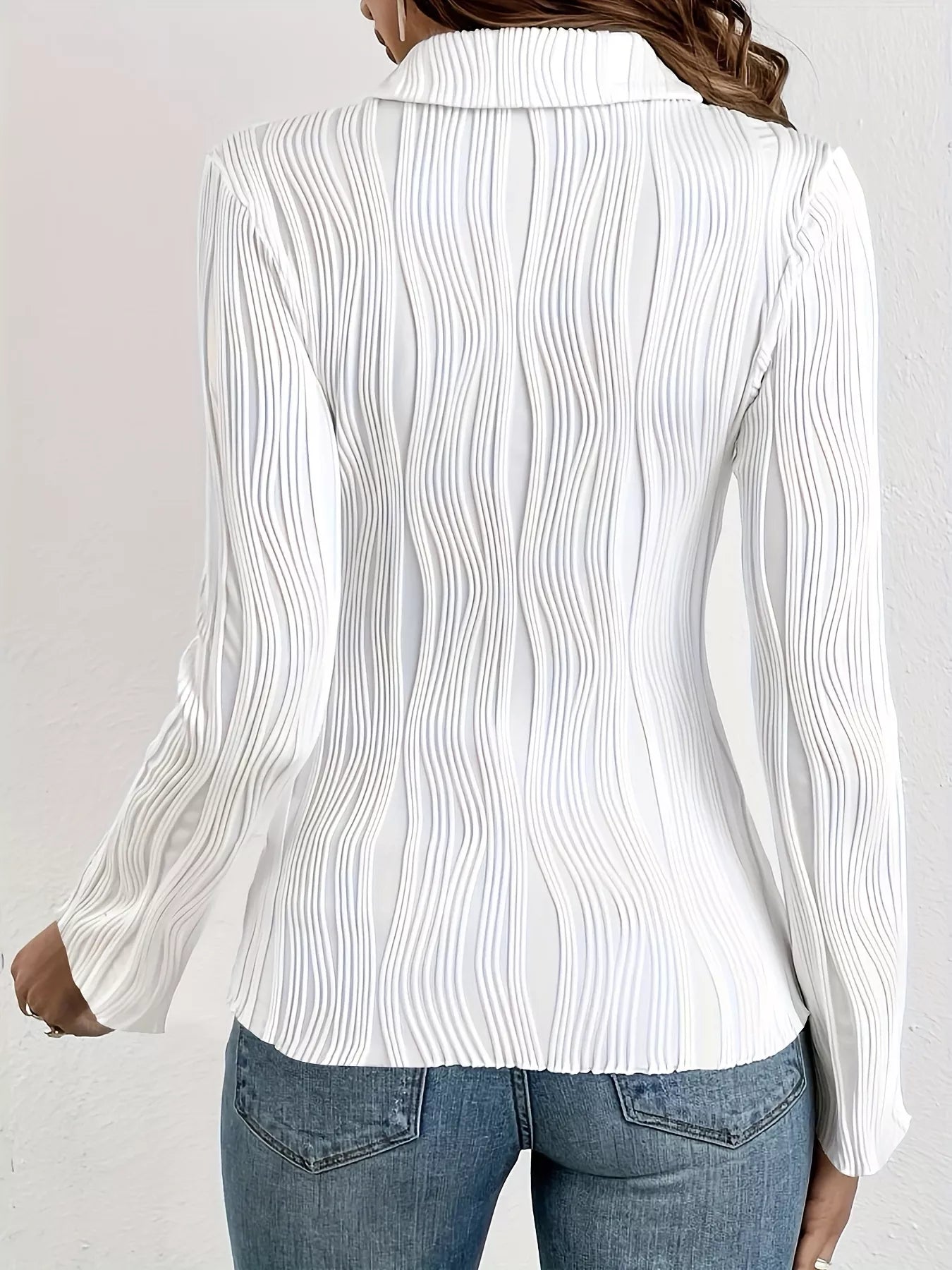 Textured Wavy Pattern Long Sleeve Shirt