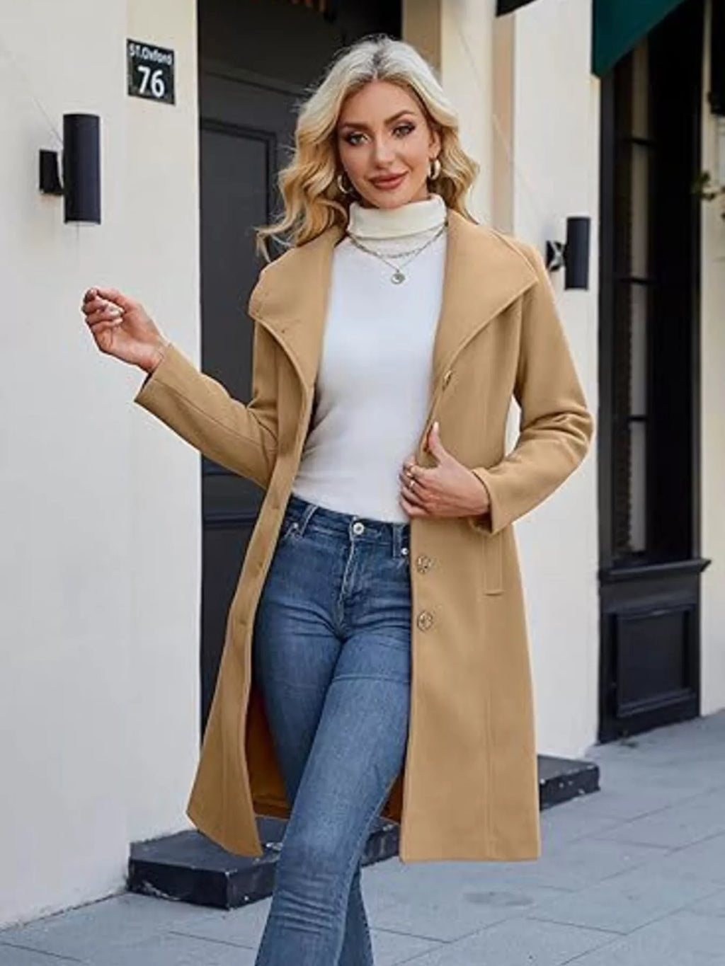 Single-Breasted Collared Neck Overcoat