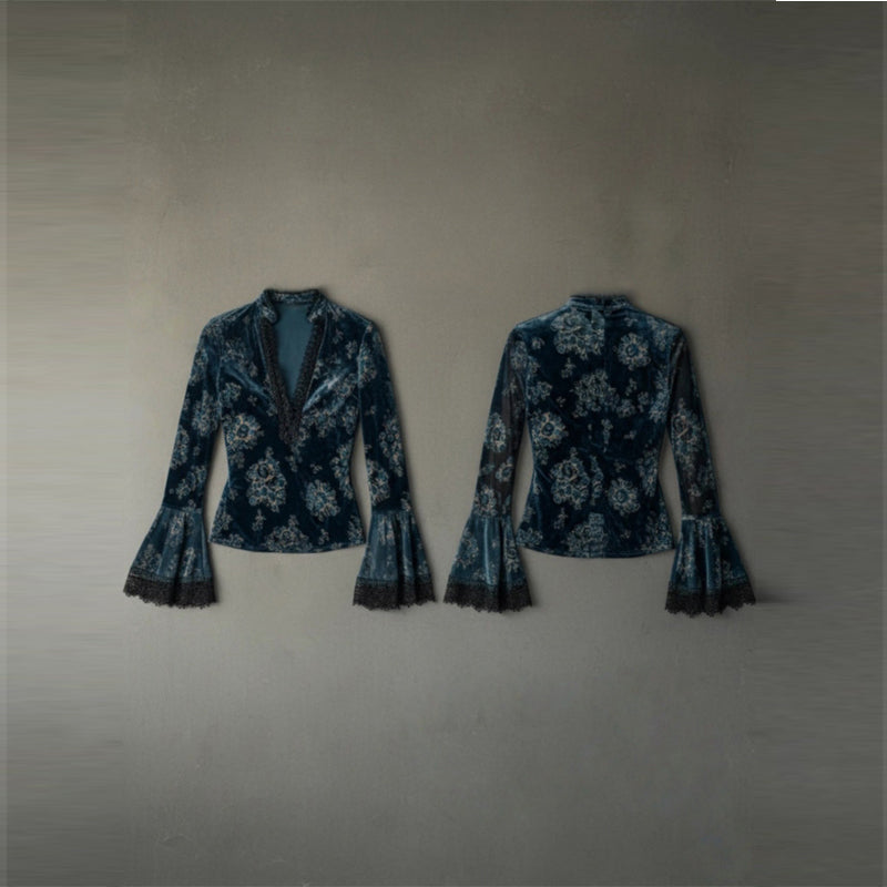 Women’s Retro Lace Panel V-Neck Blouse – Elegant Print Bell Sleeve Top for Spring & Autumn Wear