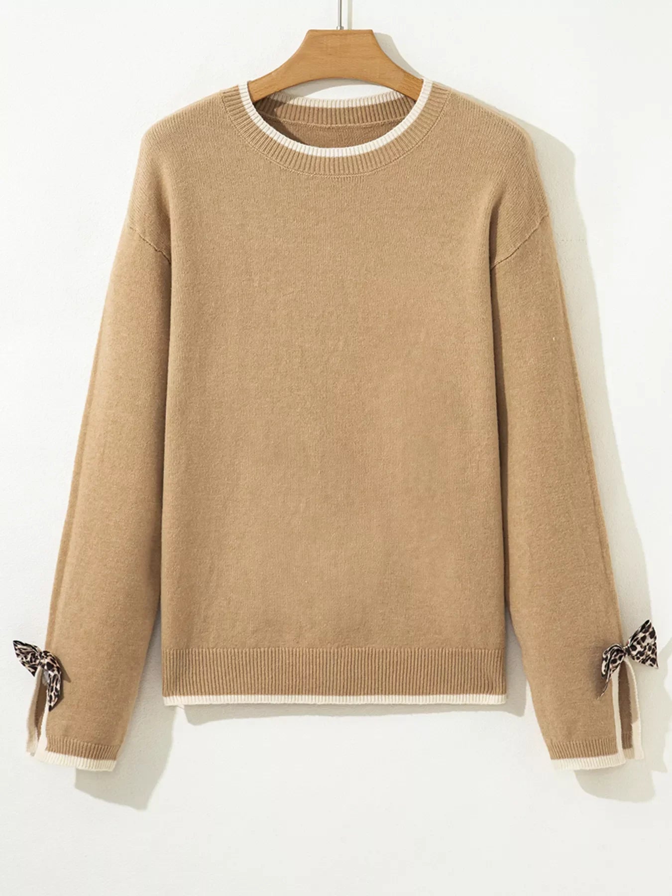 Leopard Bow Decor Split Cuff Contrast Trim Sweater