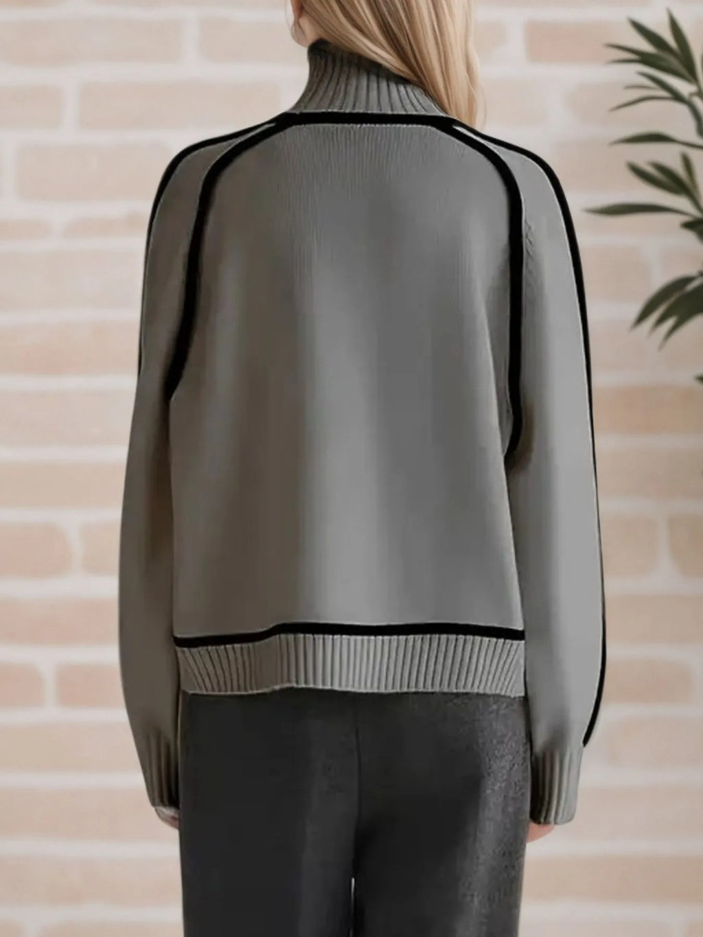 Contrast Trim Turtleneck Sweater
