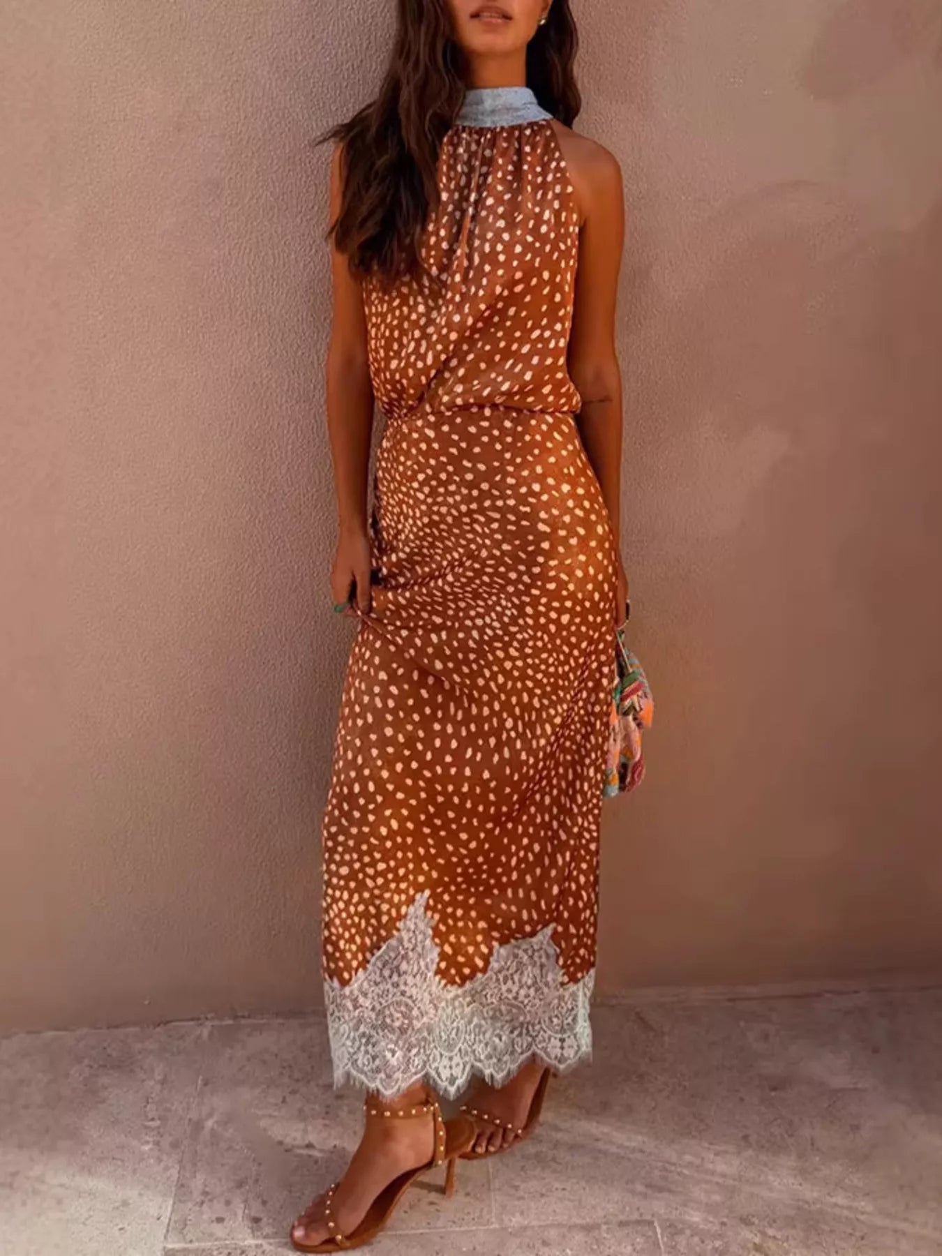 Sleeveless Top and Lace Detail Skirt Set