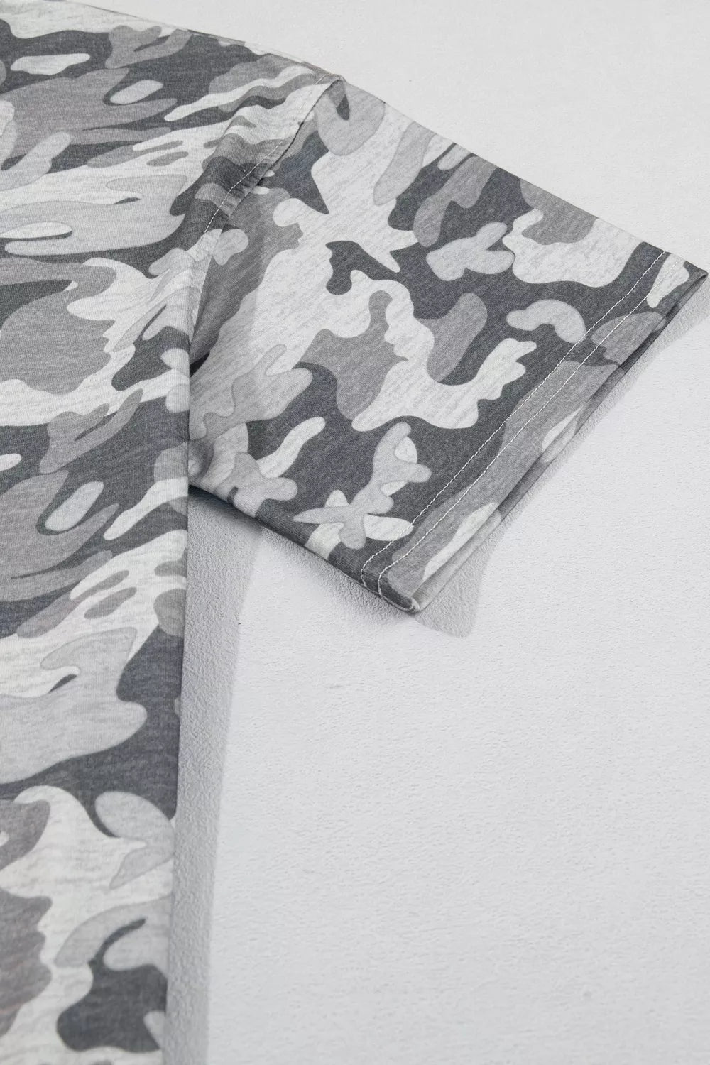 Camouflage Print Raw Edge V Neck Tee