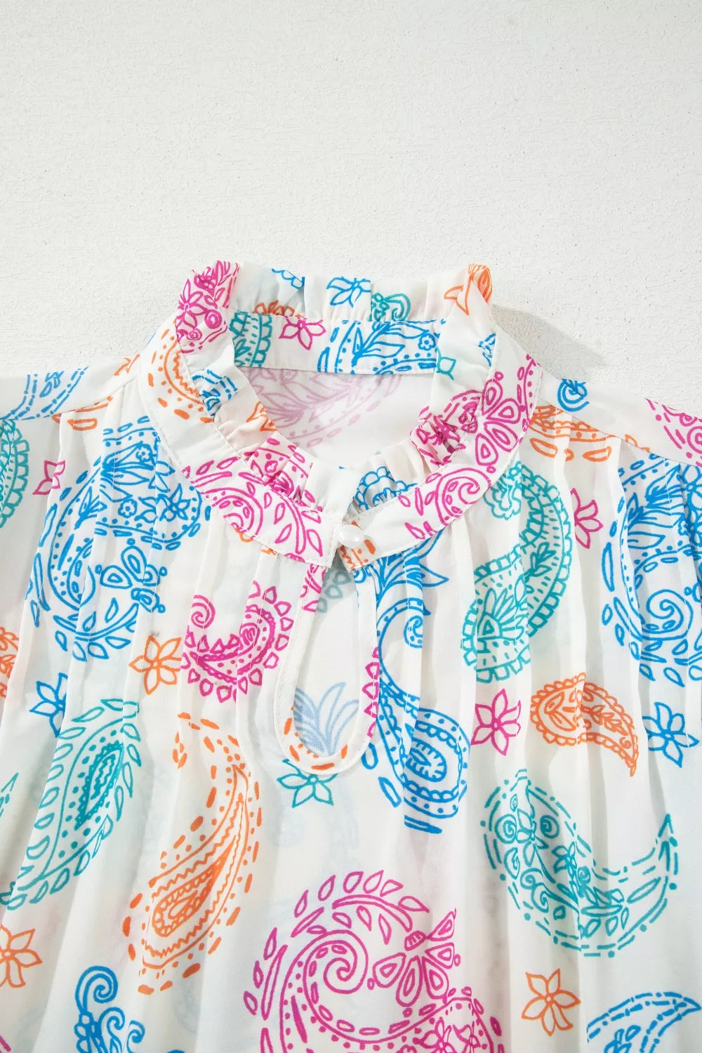 Multicolour Vibrant Paisley Printed Button Keyhole Puff Sleeve Blouse