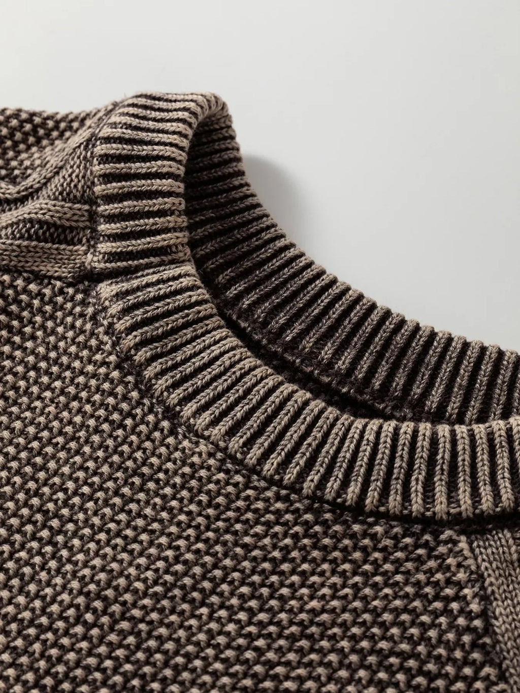 Contrast Cable Knit Sleeve Casual Sweater