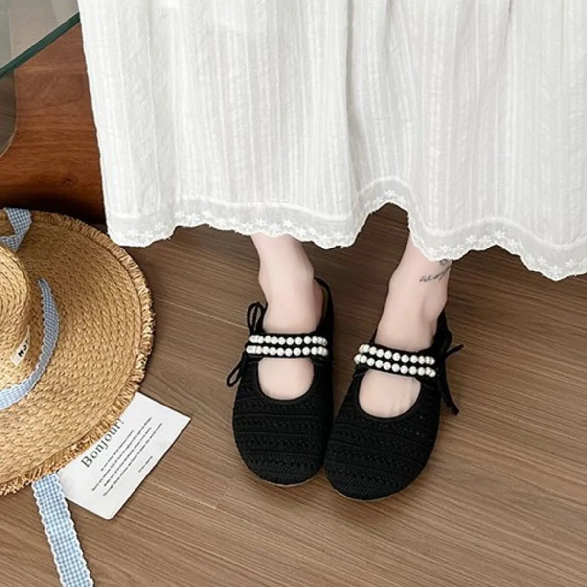 Hollow Out Round Toe Flat Slip-Ons