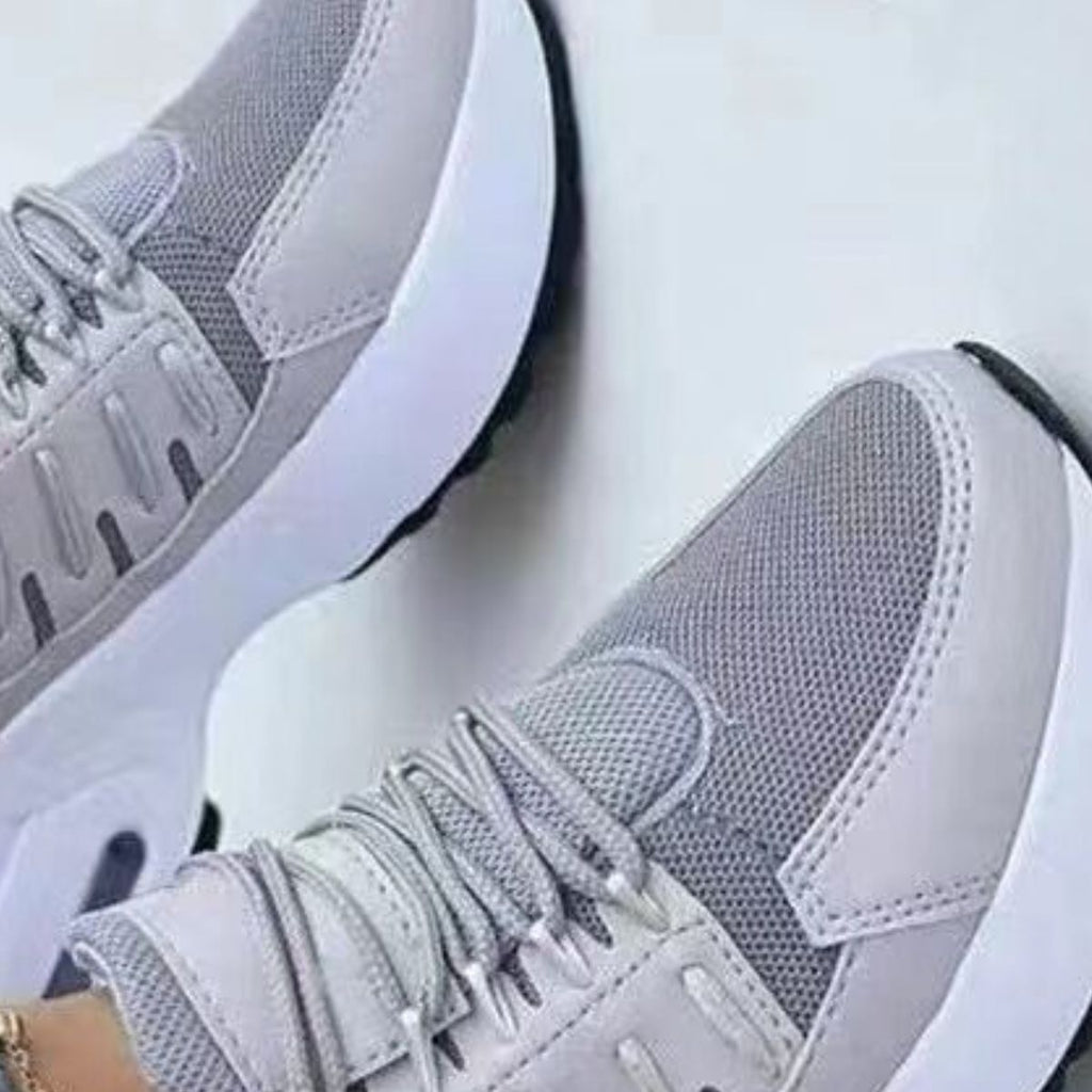 Lace Up Round Toe Sneakers