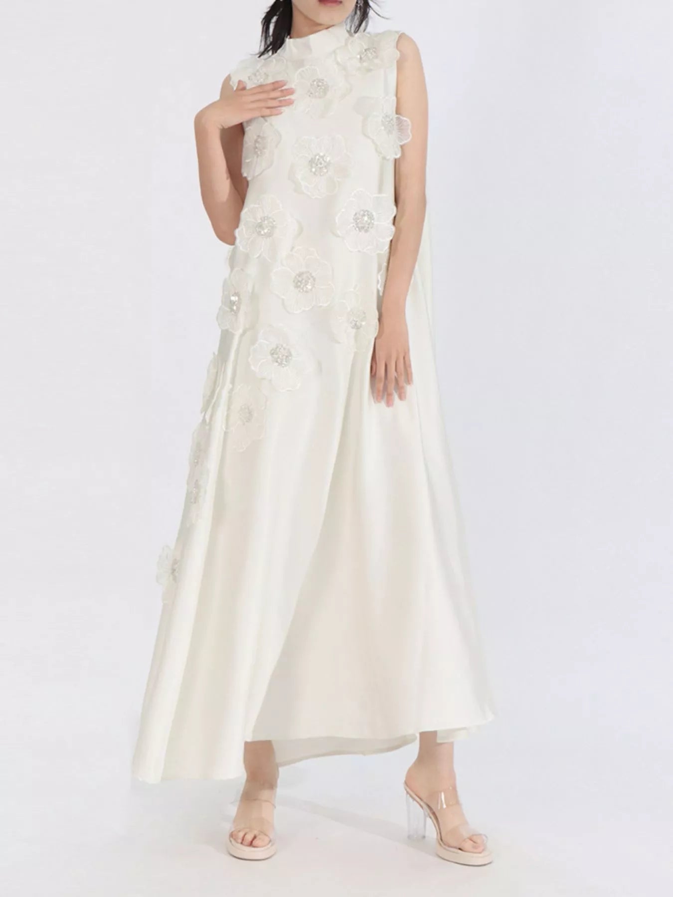 Floral Embellished Sleeveless Maxi Dress