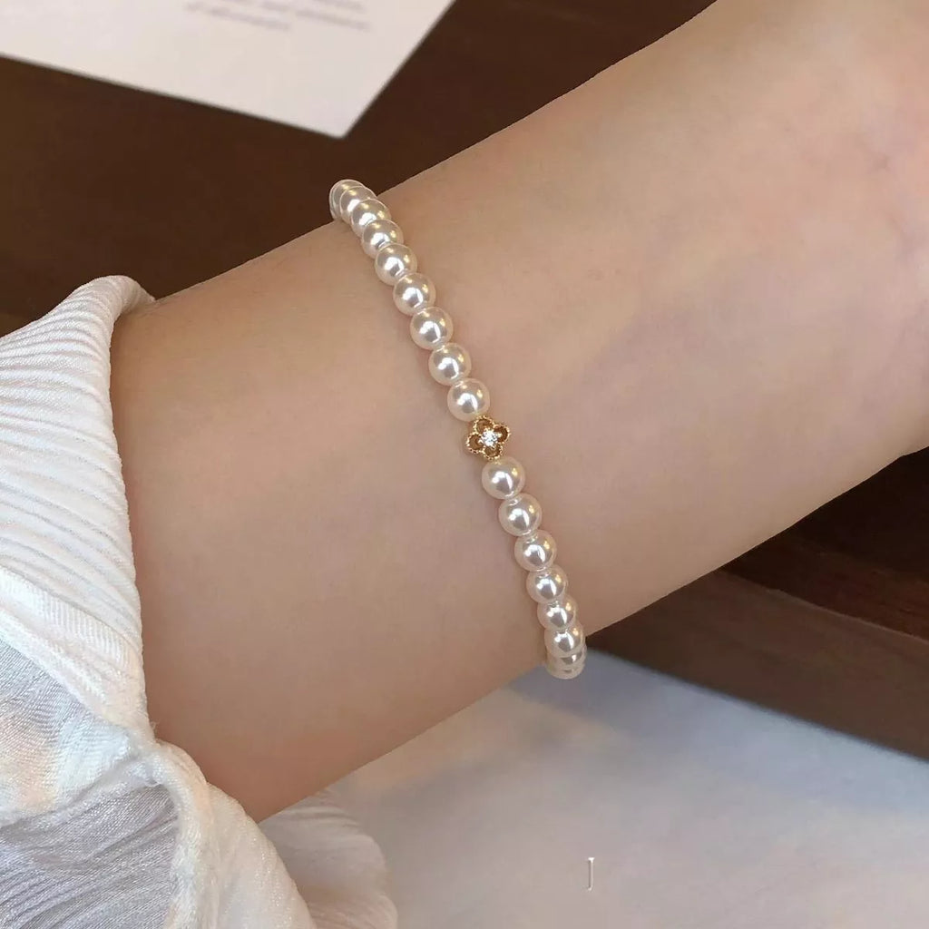 Floral Pearl Beaded Bracelet