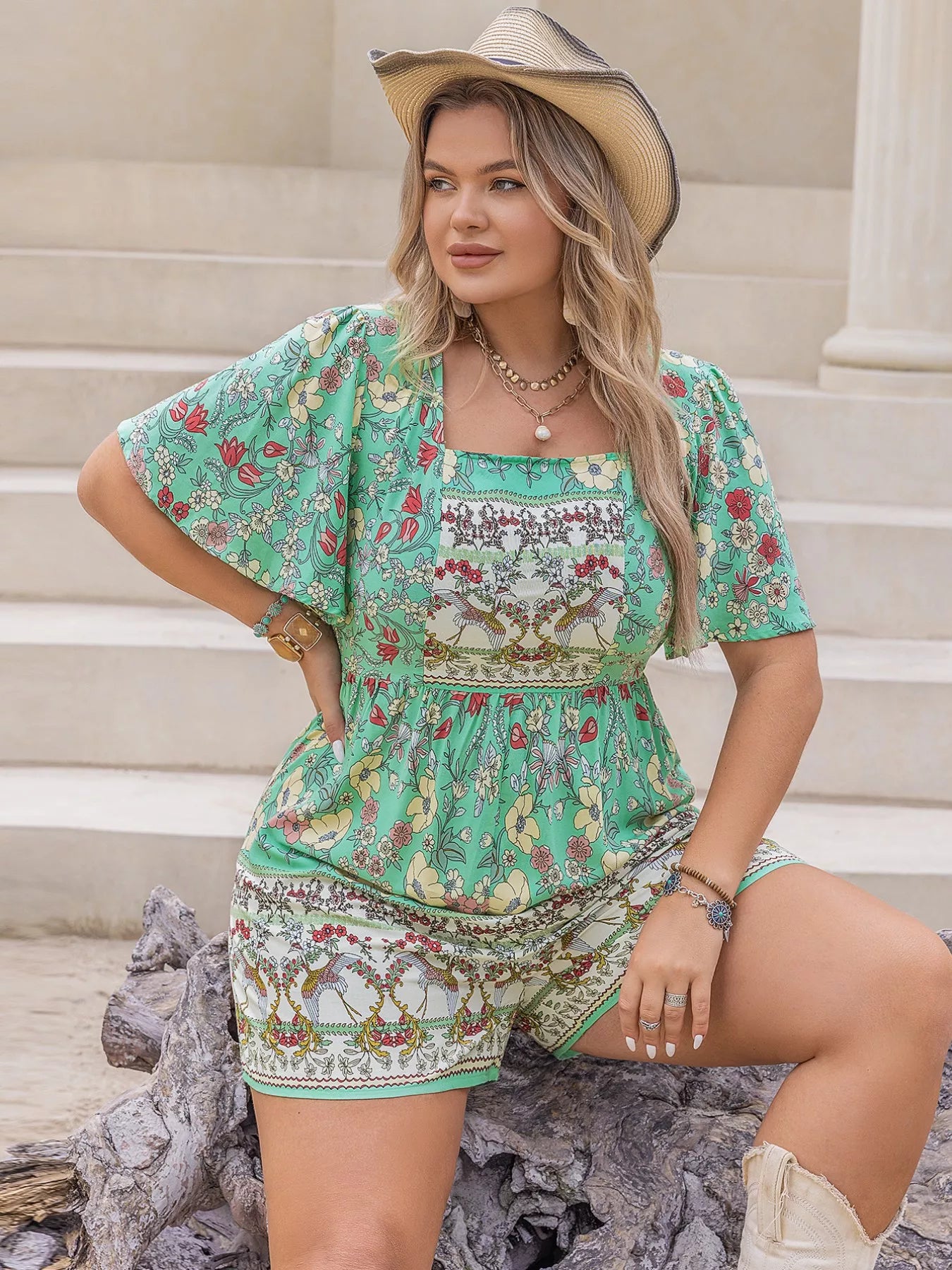 Plus Size Floral Print Square Neck Romper