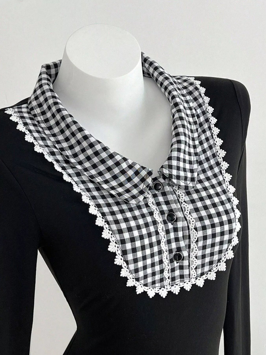 Gingham Collar Long Sleeve T-Shirt