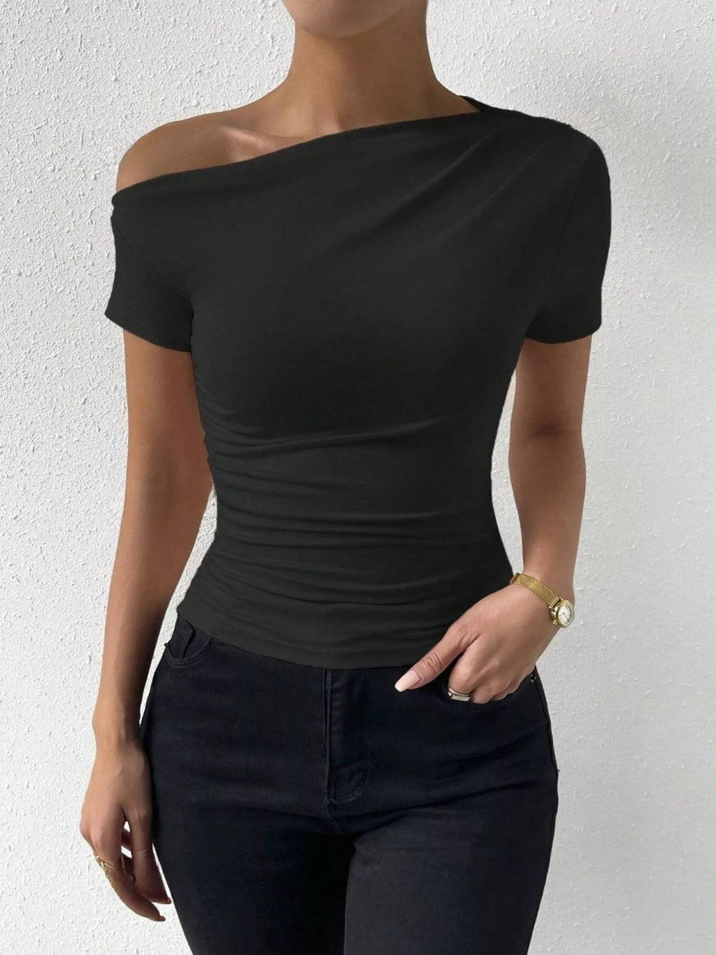 Single Shoulder Short Sleeve T-Shirt