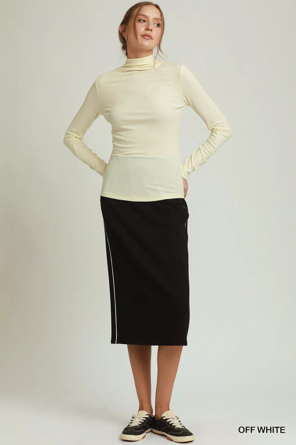 Umgee Long Sleeve Mock Neck Top