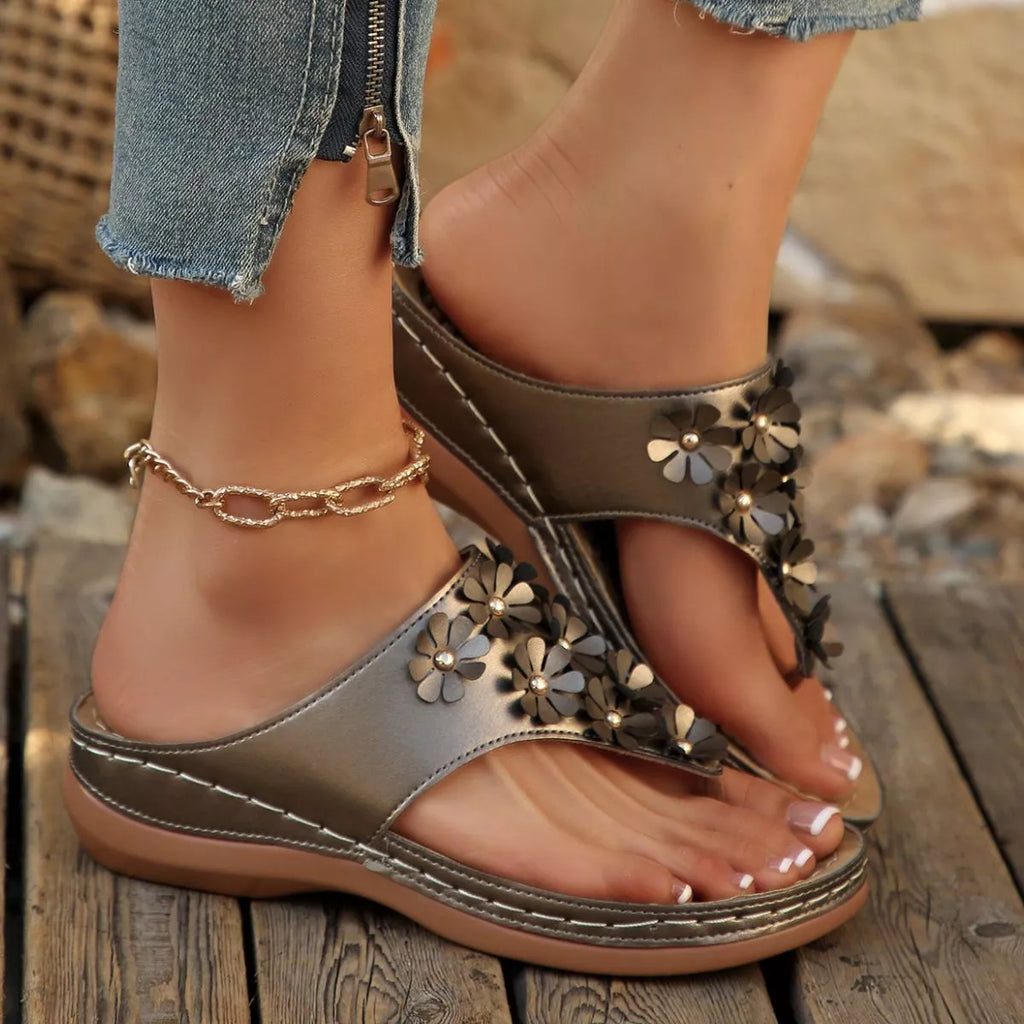 Toe Post Flats Sandals