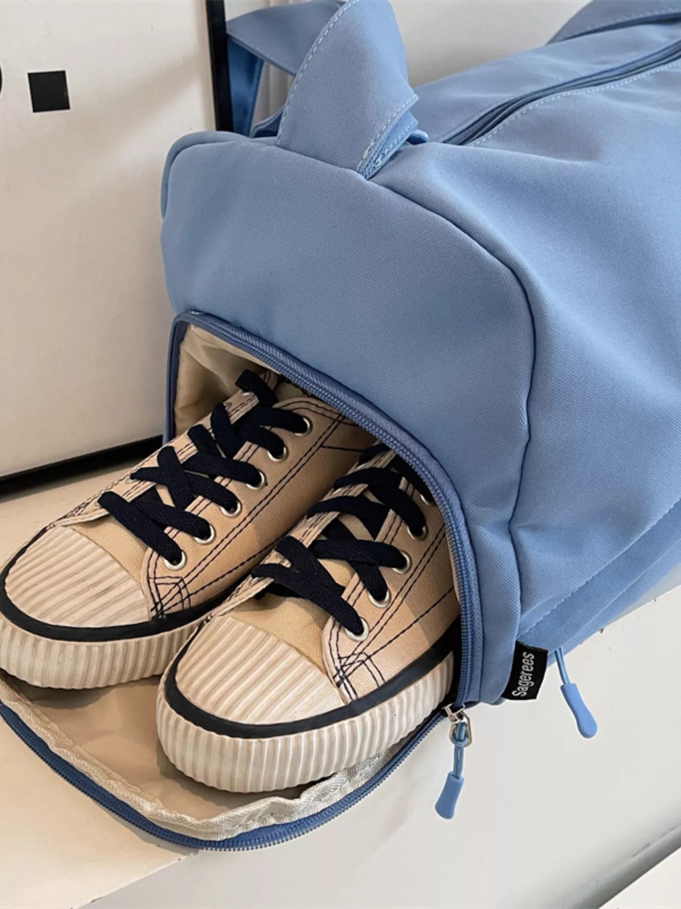 Adjustable Strap Solid Color Travel Bag