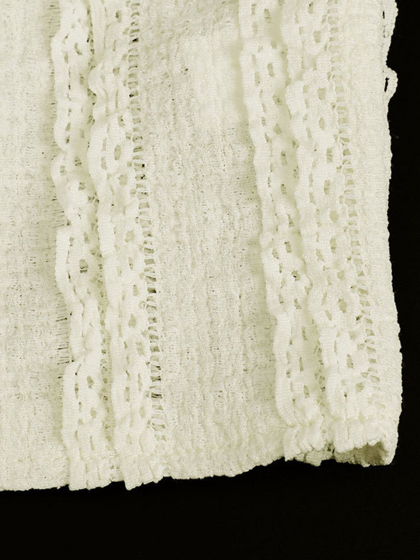 Textured Sweetheart Neck Cami