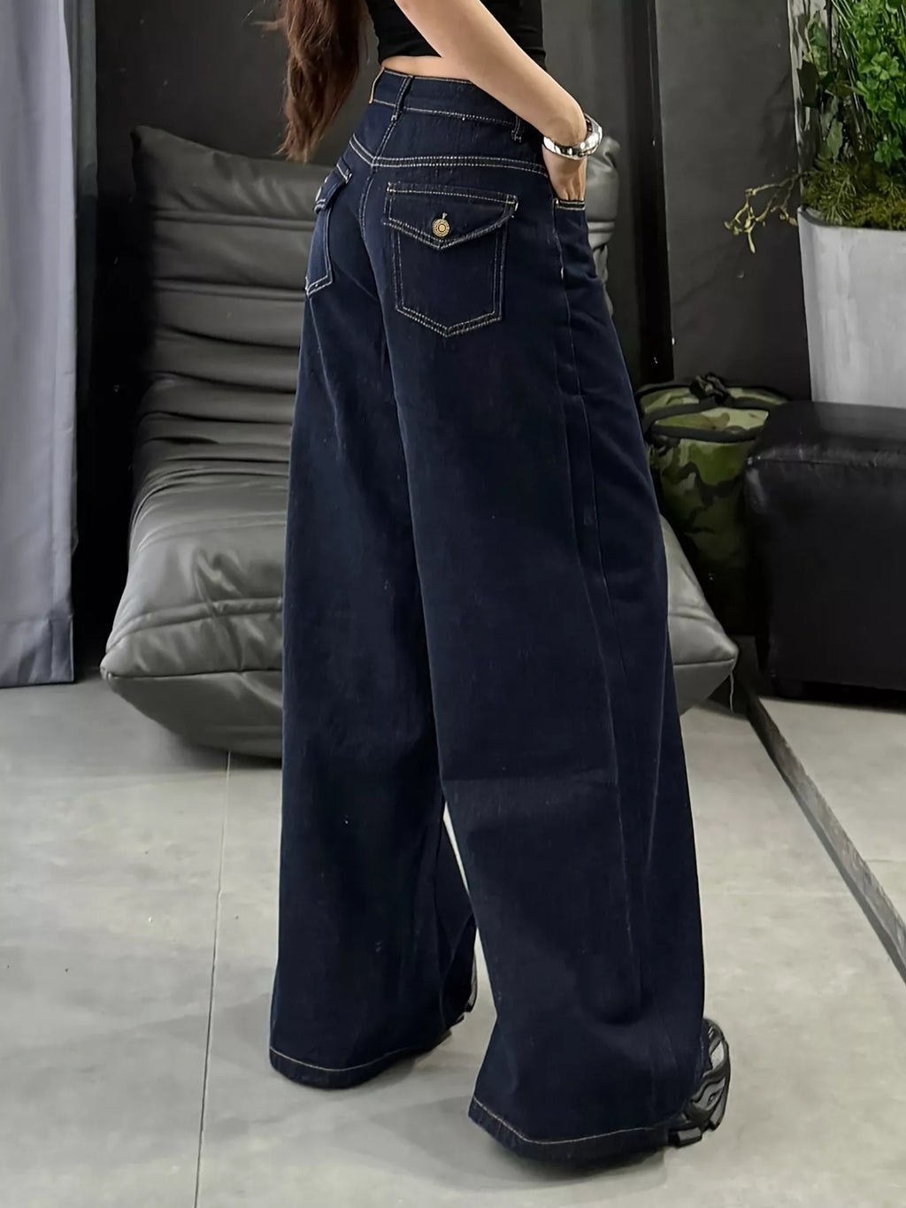 Wide Leg Jeans