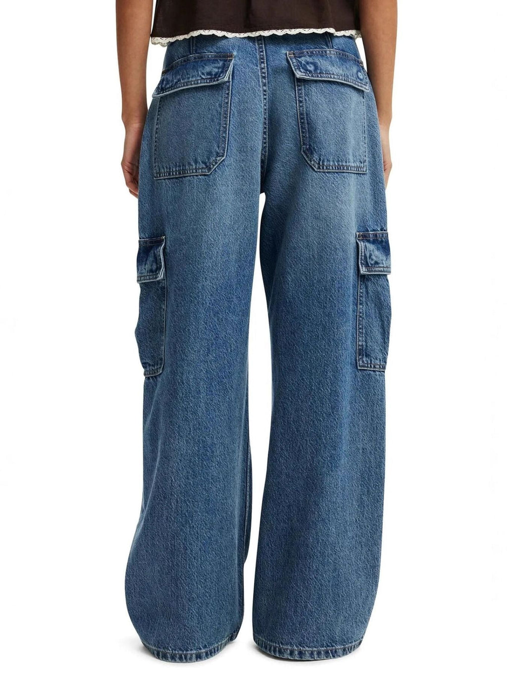 Wide Leg Cargo Jeans