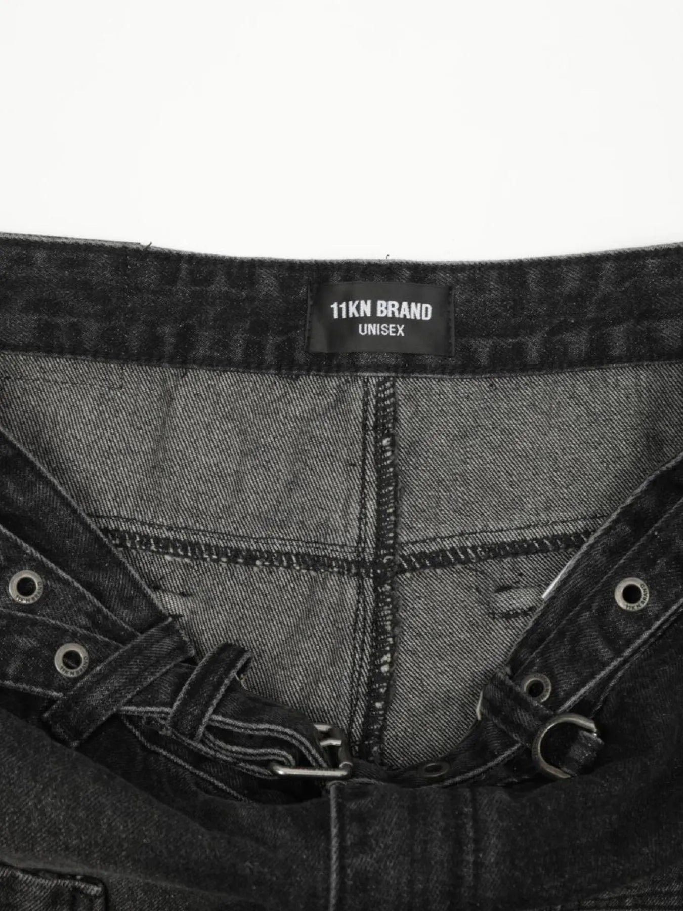Men's Distressed Cargo Wide Leg Jeans