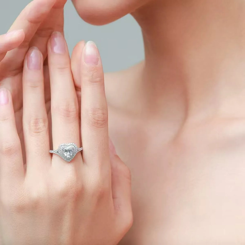 1 Carat Moissanite Heart-Shaped Ring