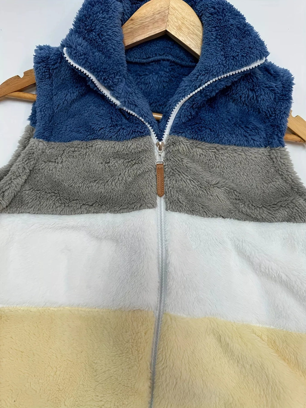 Color Block Zip Up Vest Coat