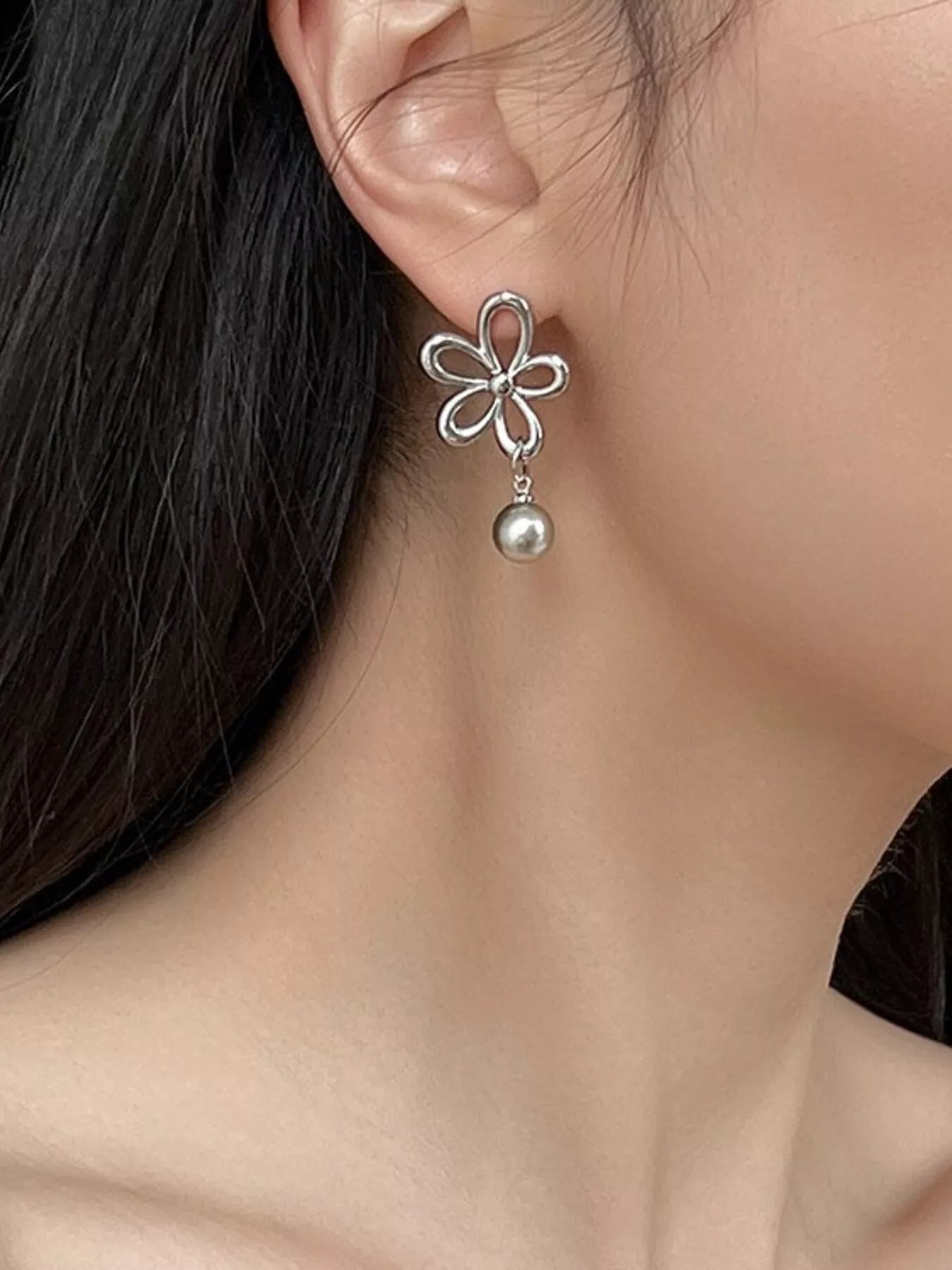 Flower Pearl Drop Earrings