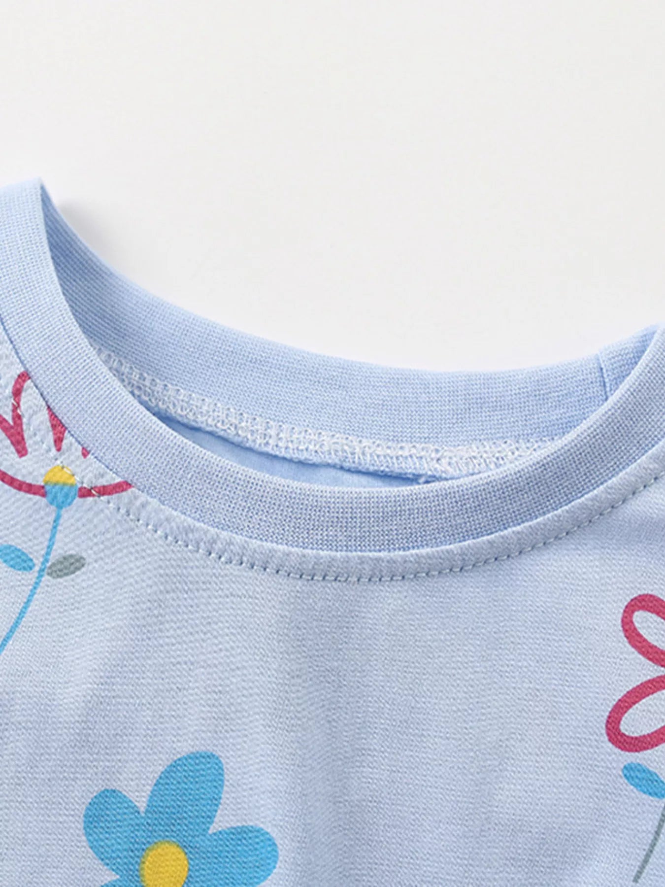 Children's Floral Print Round Neck Top and Shorts Set