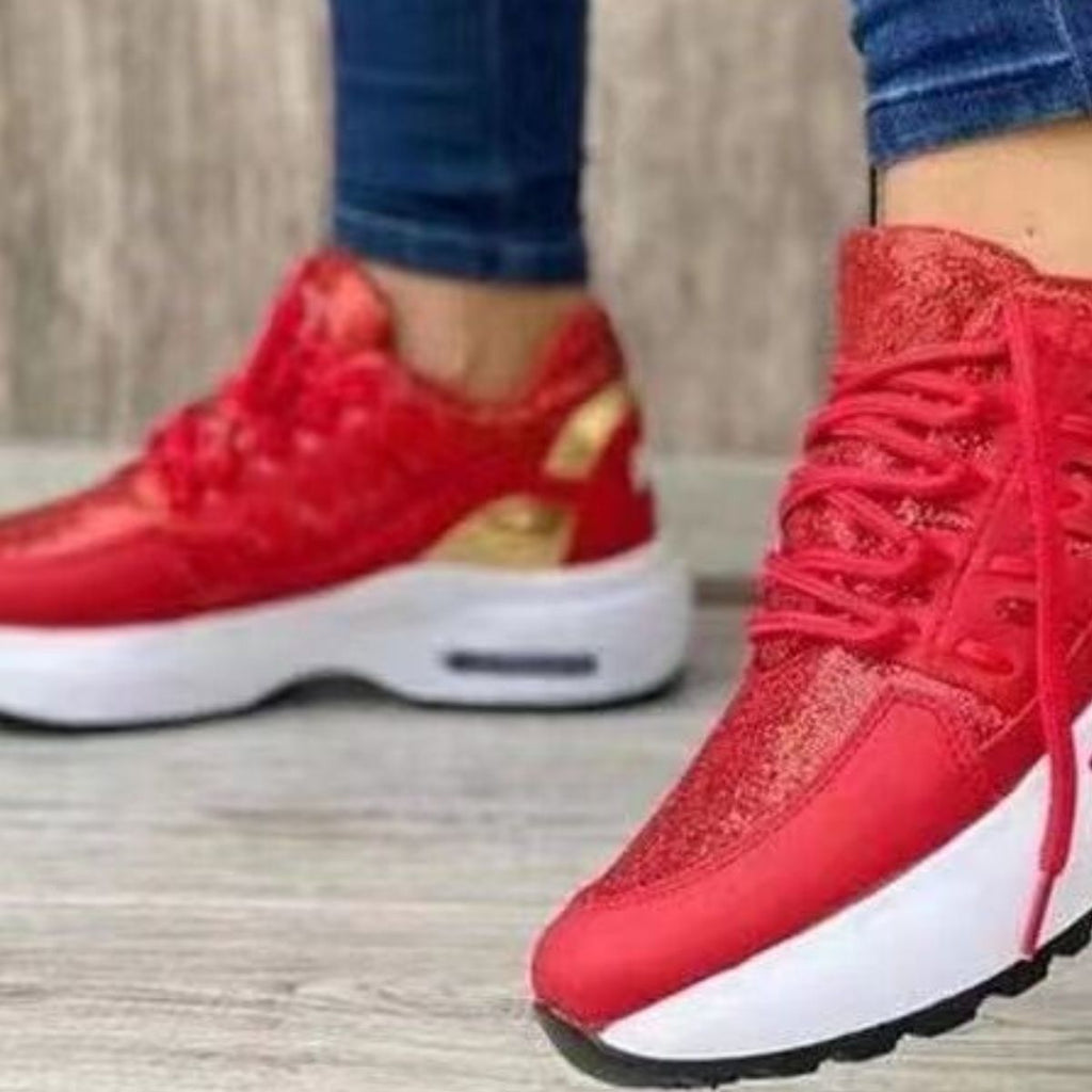 Lace Up Round Toe Sneakers
