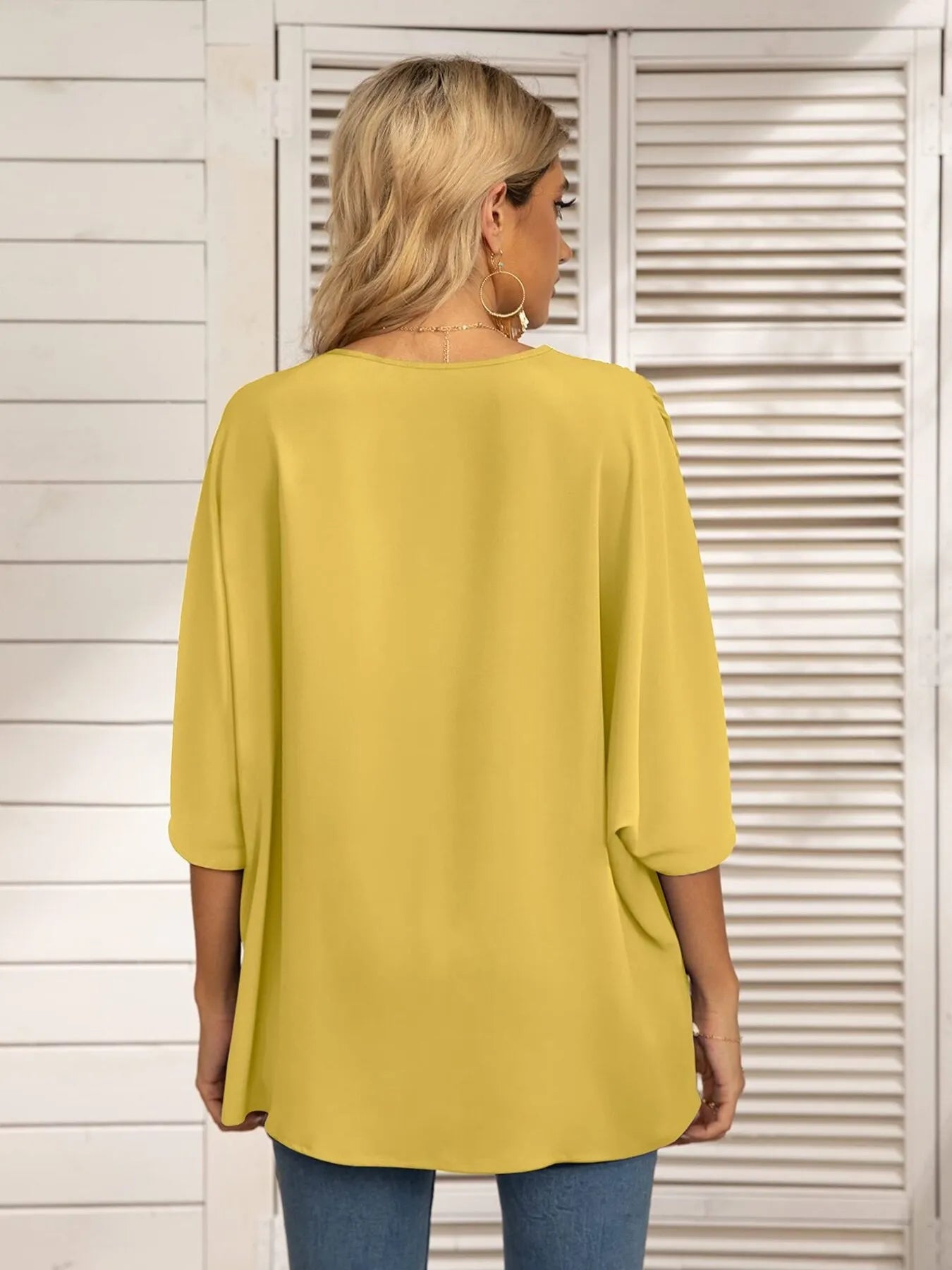 Oversized Contrast V-Neck Half Sleeve Blouse