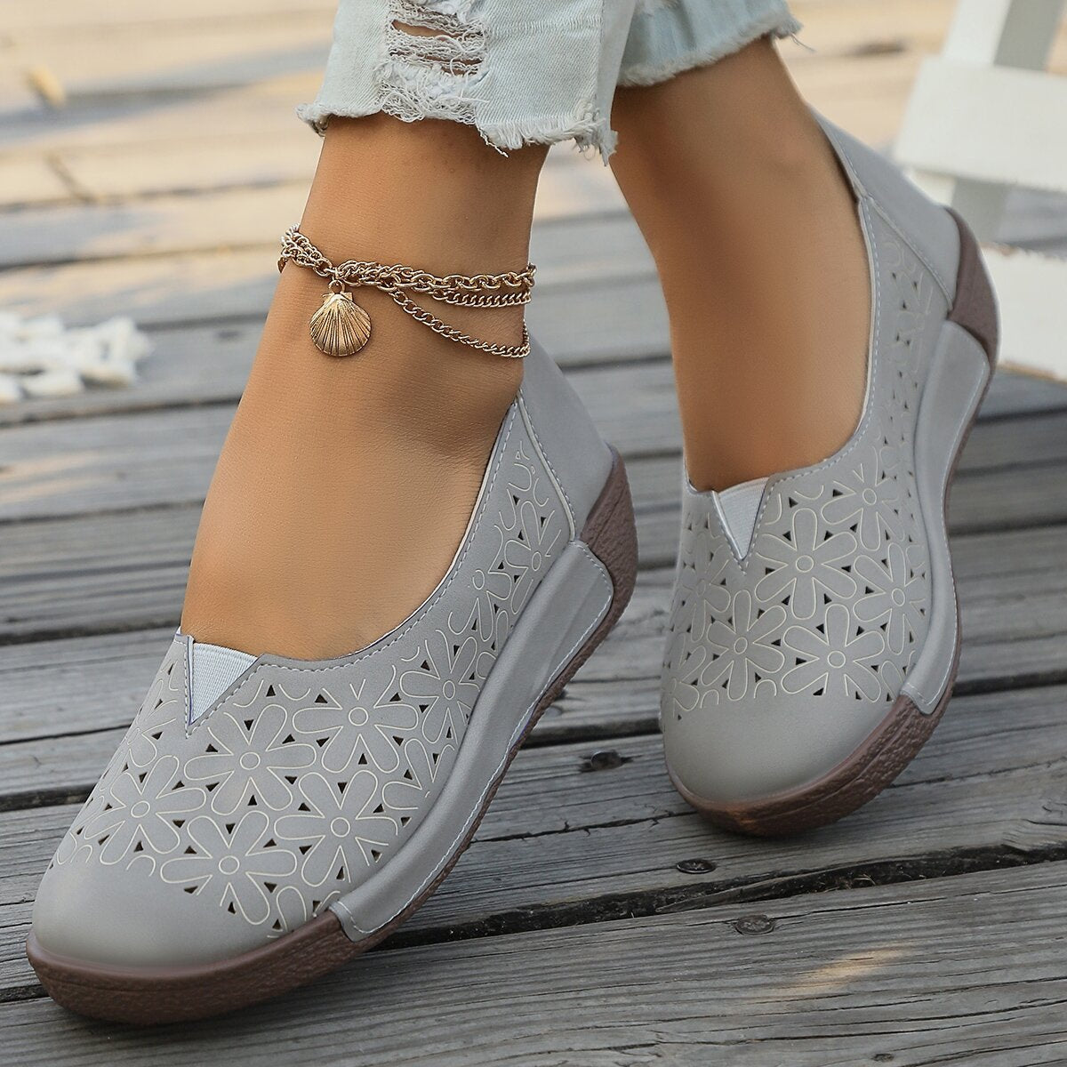 Hollow-Out Casual Loafers