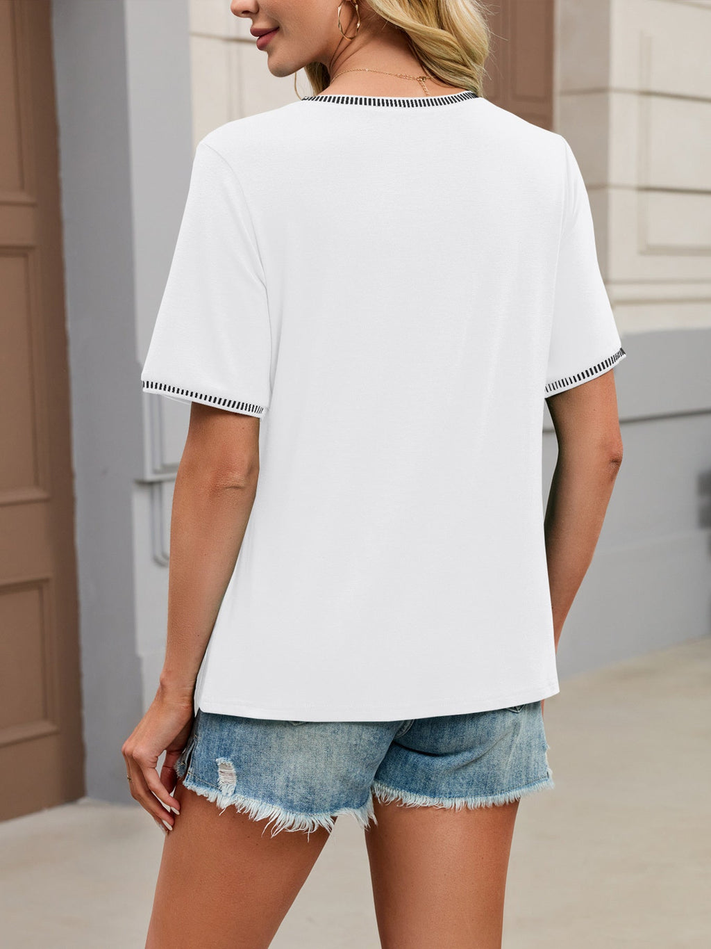Contrast Trim Short Sleeve T-Shirt – Bright Tones