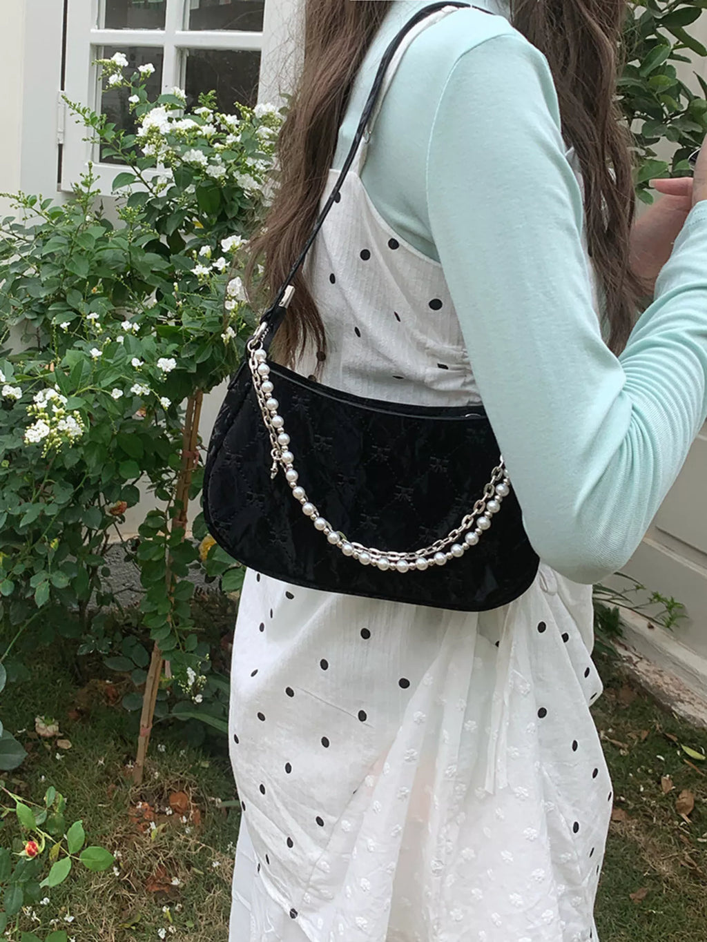 Pearl Chain Shoulder Bag