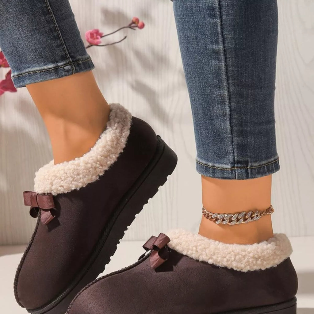 Cozy Bowknot Plush Lined Slip-Ons