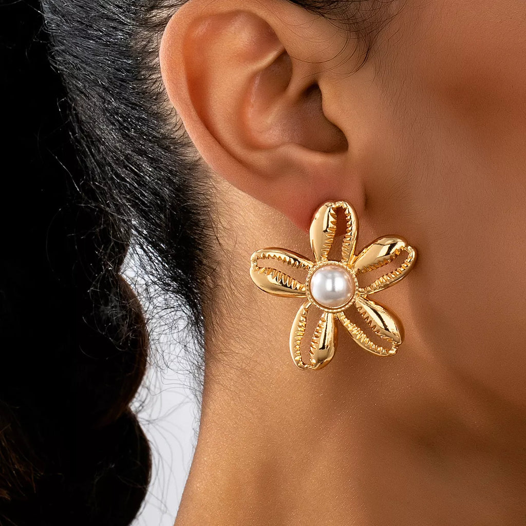 18K Gold-Plated Gold Flower Synthetic Pearl Stud Earrings