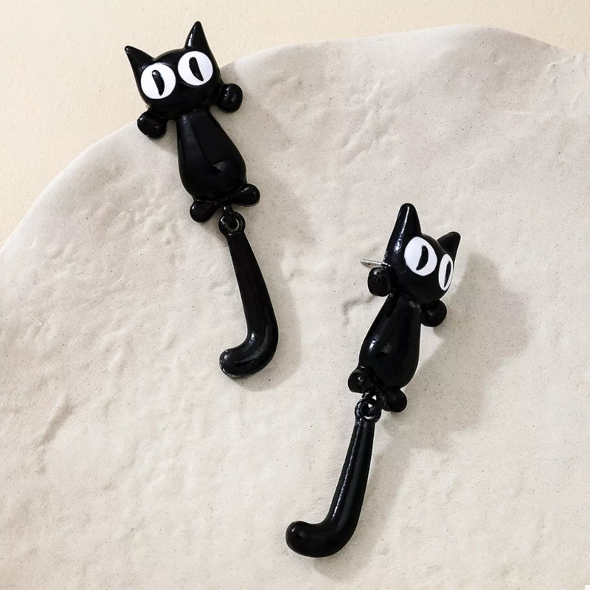 Alloy Cat Earrings