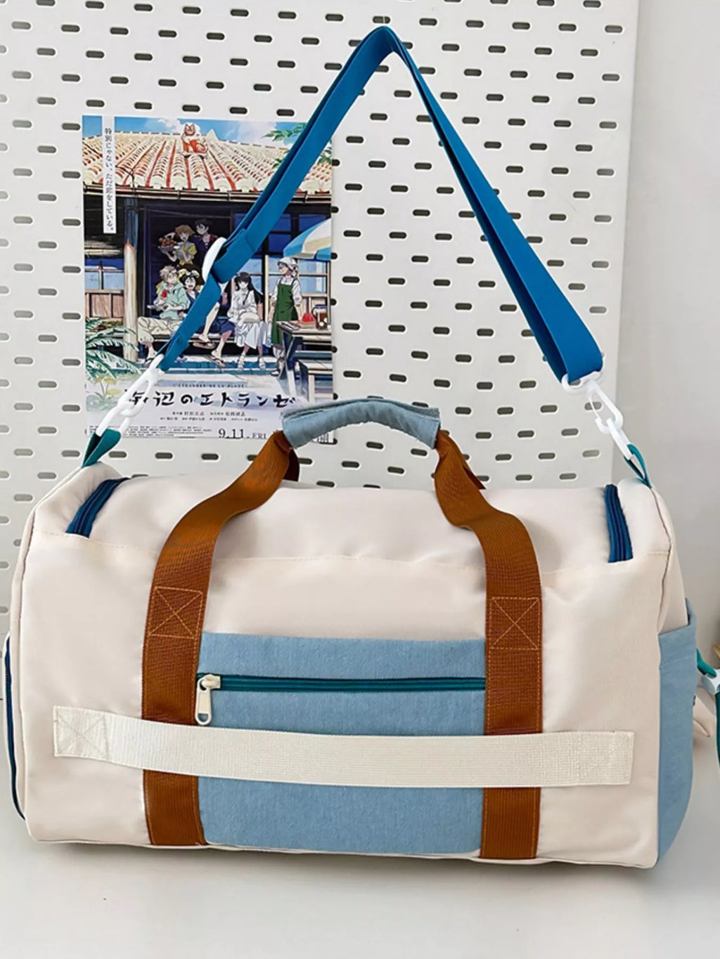 Multi-Pocket Nylon Duffel Bag