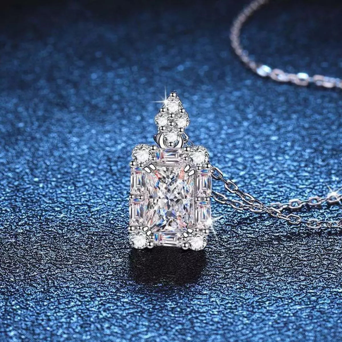 1 Carat 925 Sterling Silver Moissanite Pendant Necklace