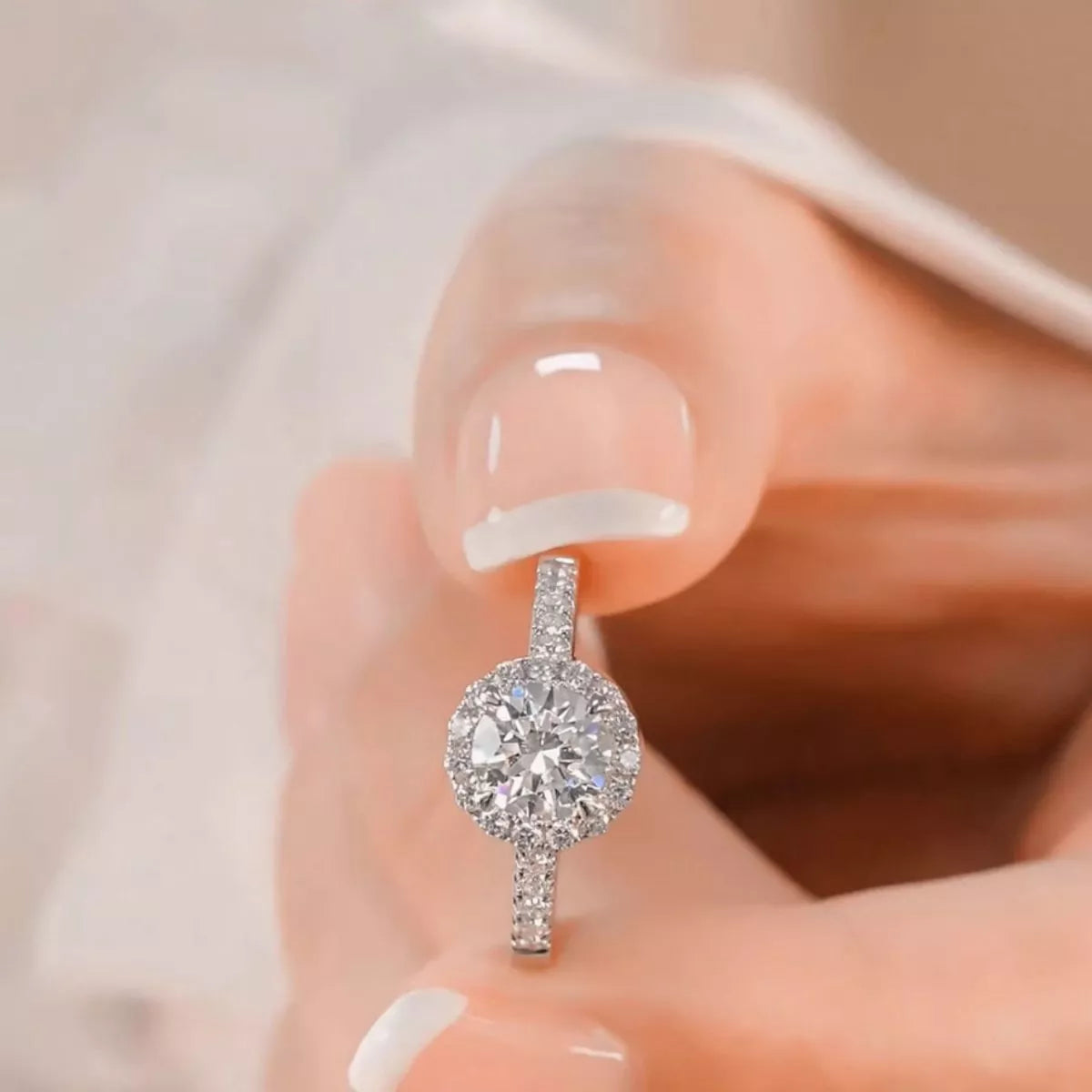 2 Carat Moissanite 925 Sterling Silver Ring
