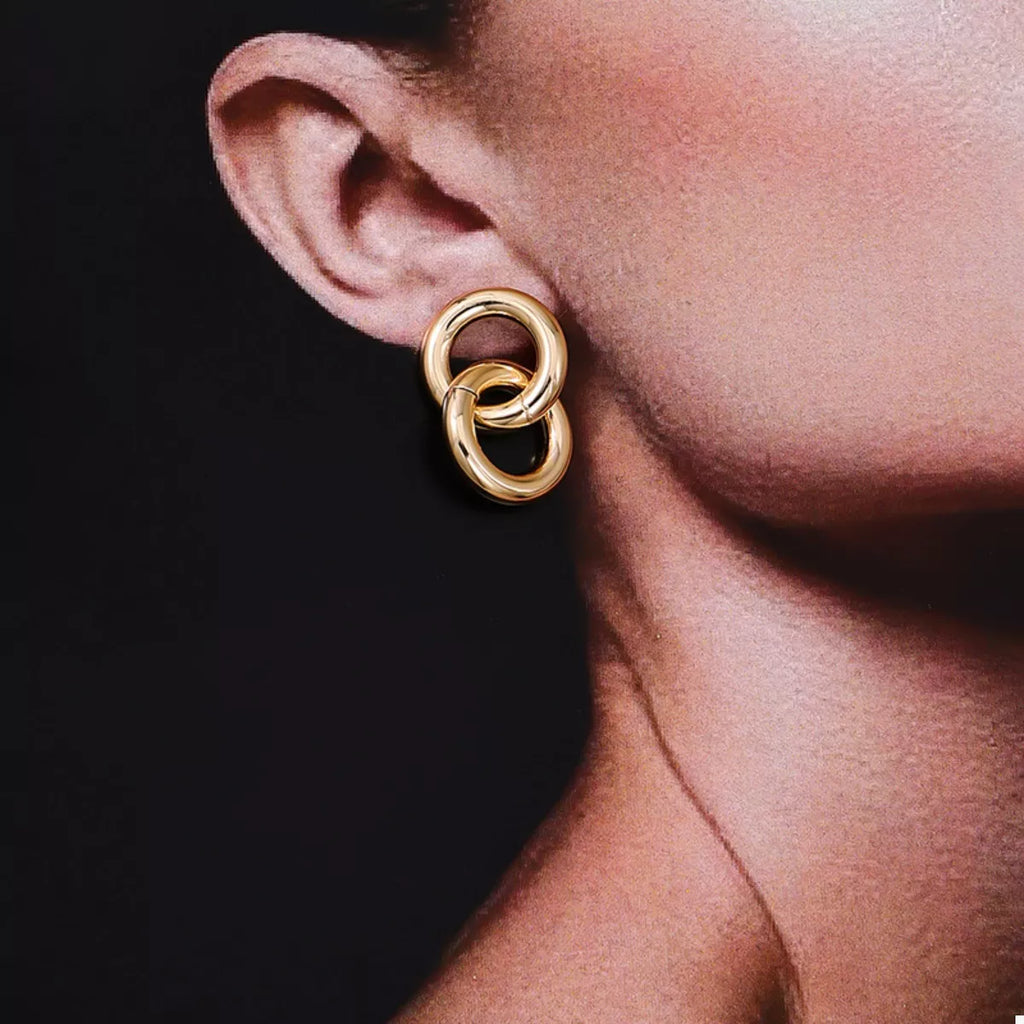Interlocked Chain Link Stud Earrings