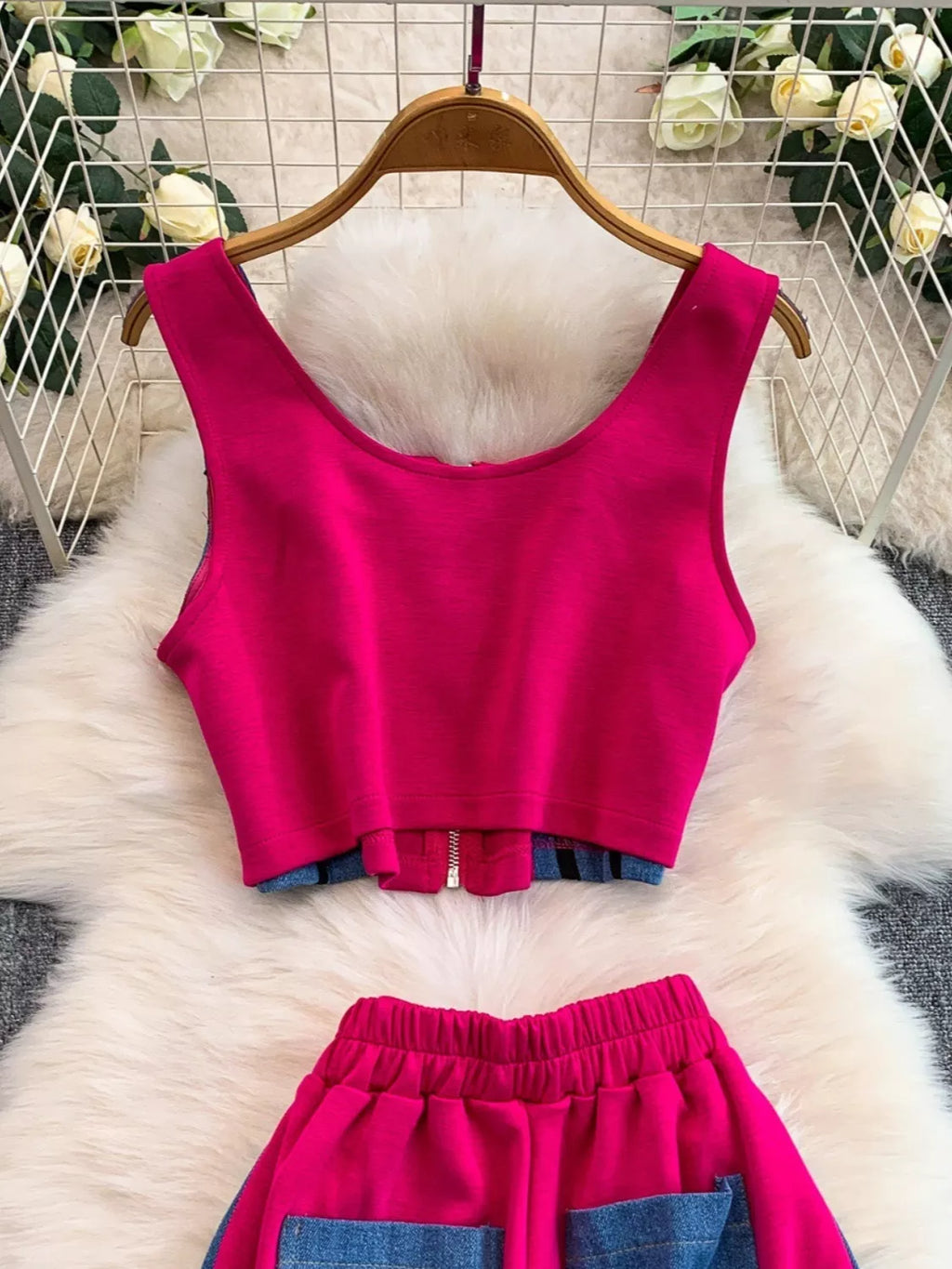 Zip Front Contrast Tank and Side Striped Pants Set