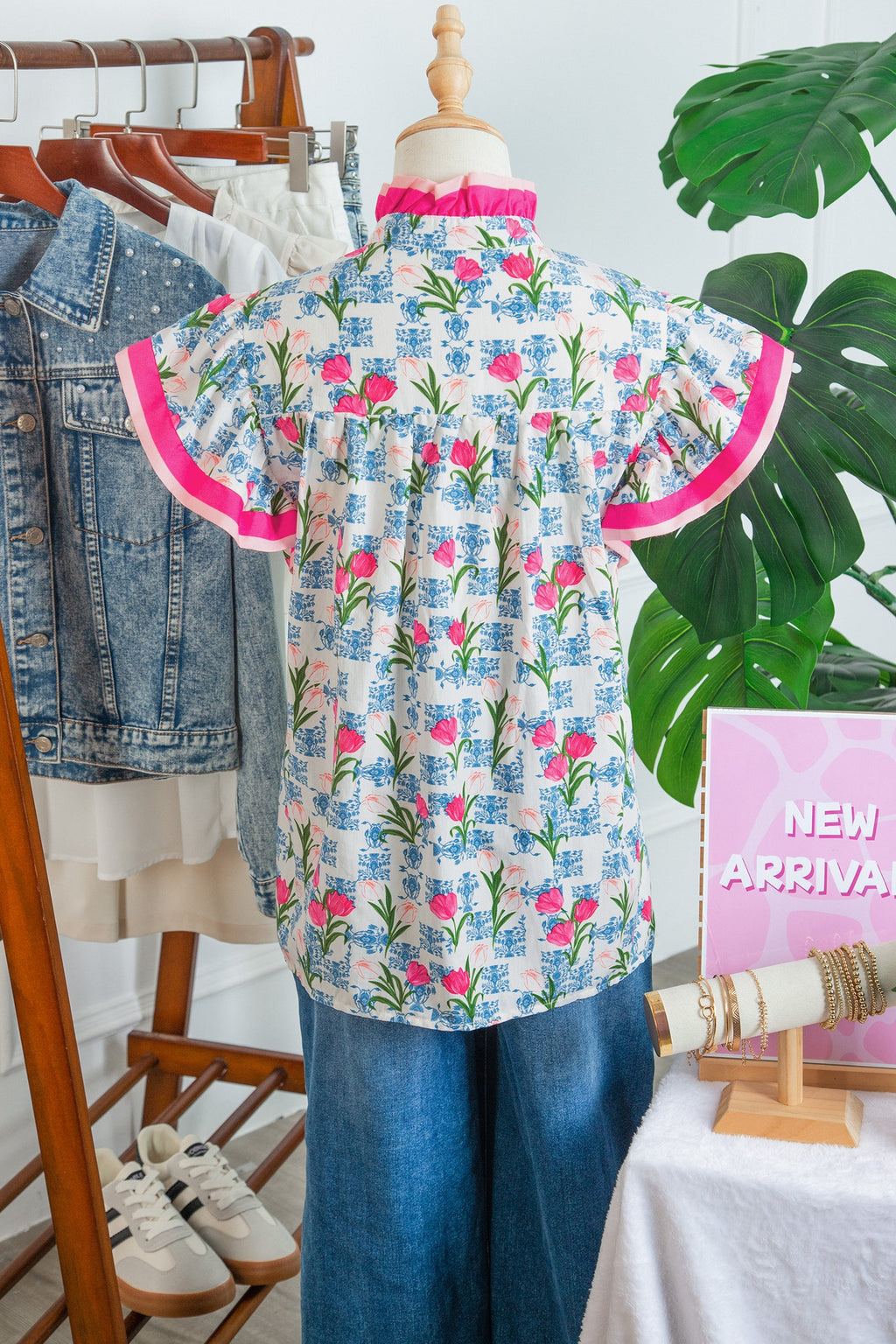 Floral Colorblock Flutter Sleeve Half Button Blouse