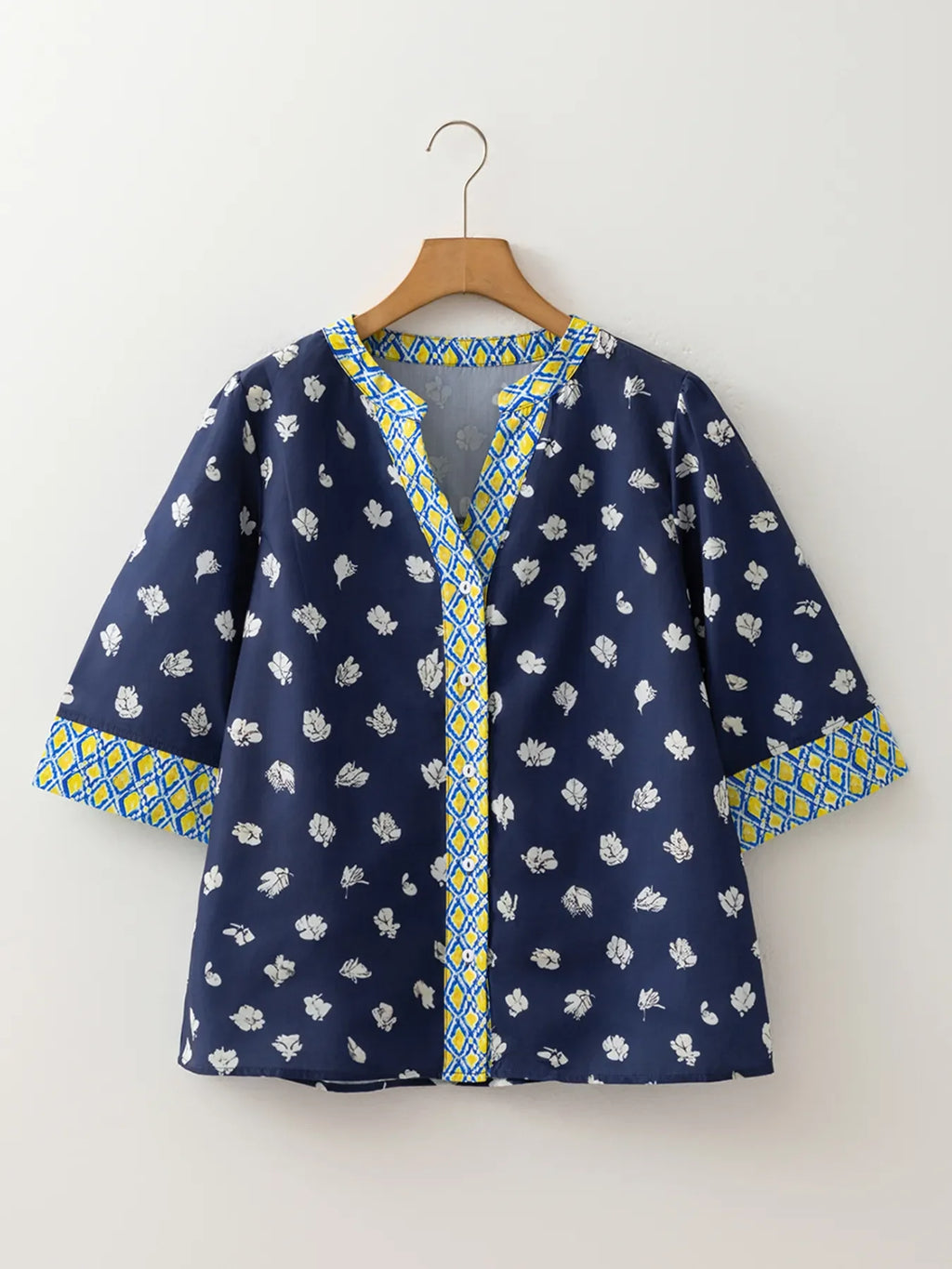 Floral Print Half Sleeve Contrast Trim Blouse