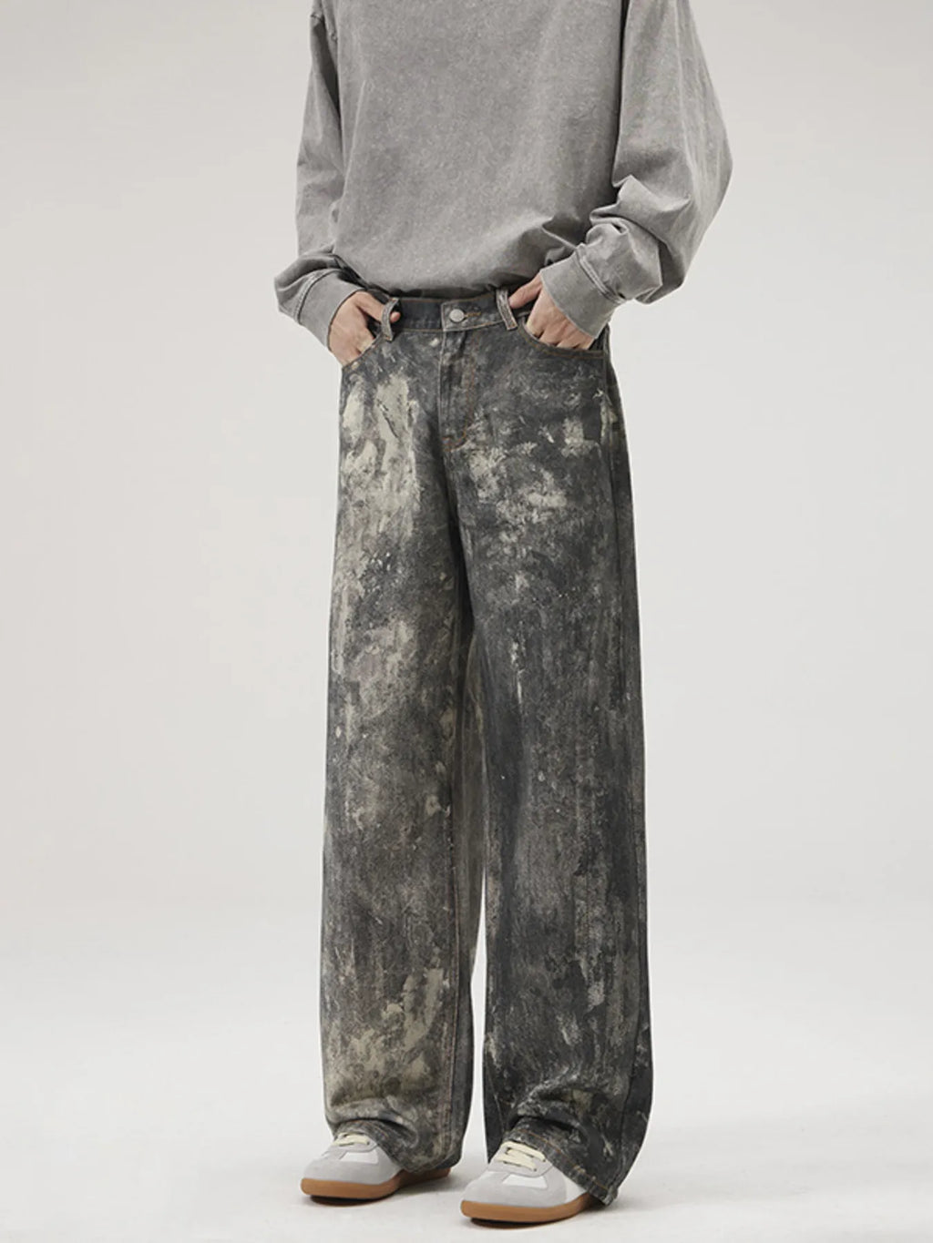 Men's Wide-Leg Jeans