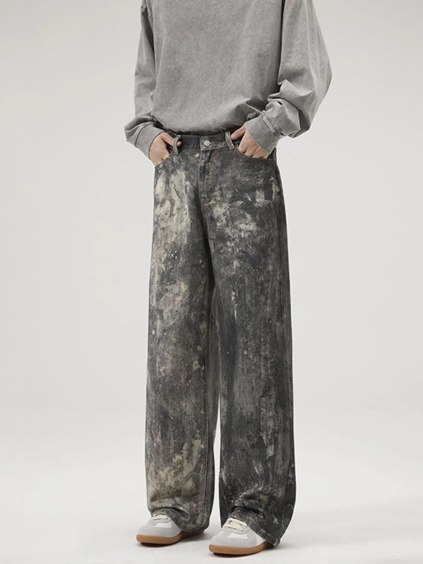 Men's Wide-Leg Jeans